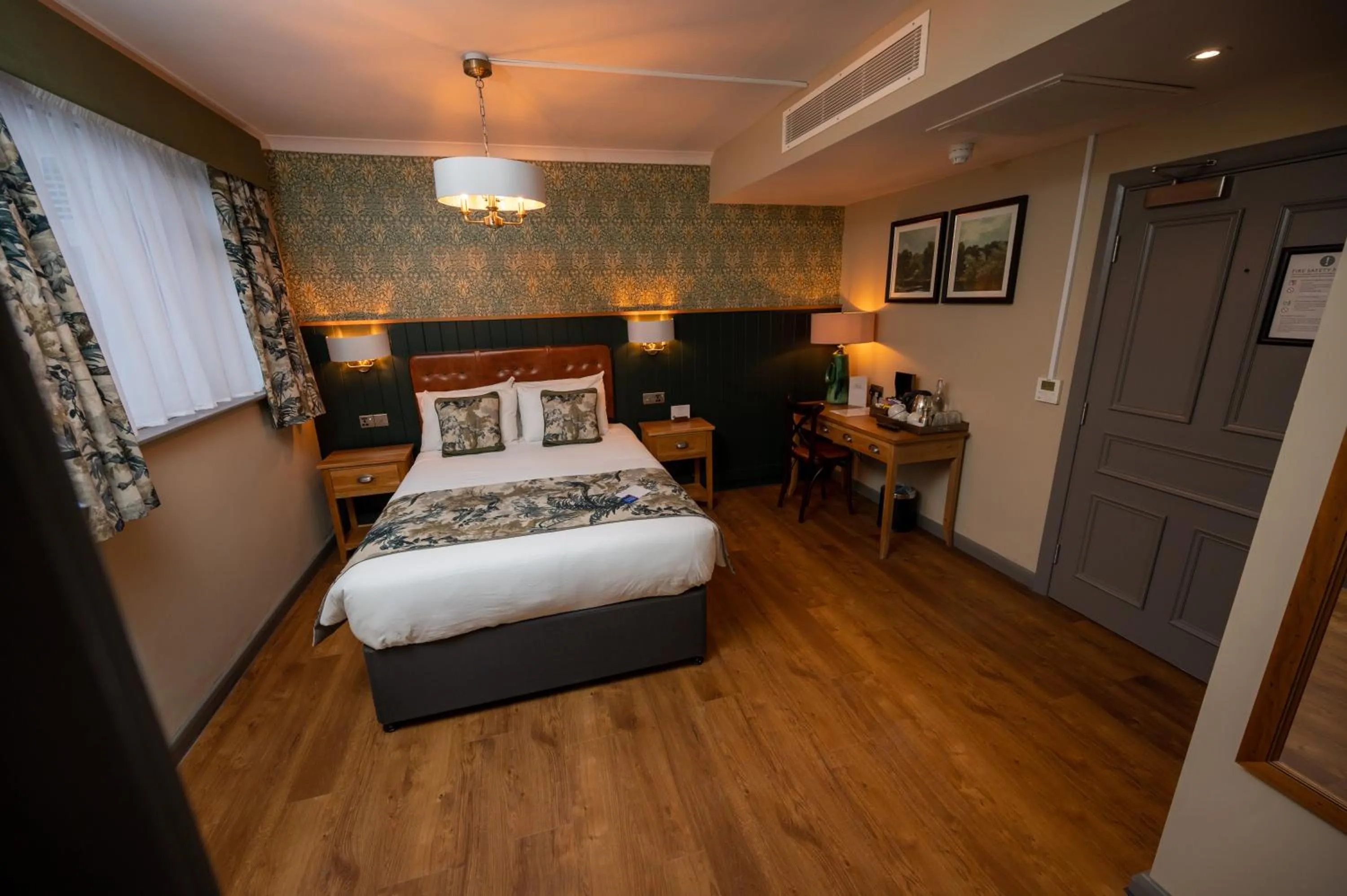 Bed in Riverside Hotel by Chef & Brewer Collection