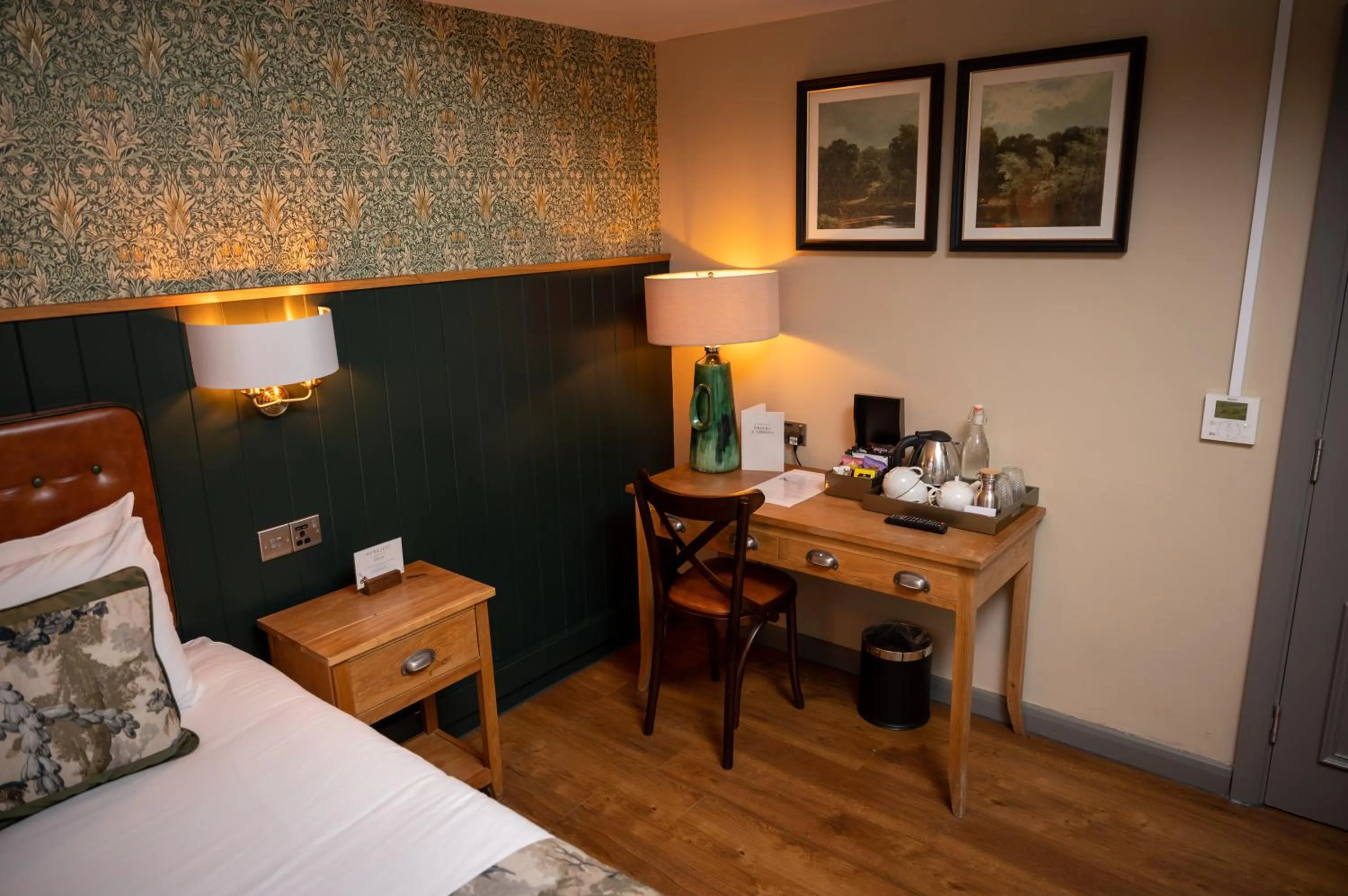 Bed in Riverside Hotel by Chef & Brewer Collection