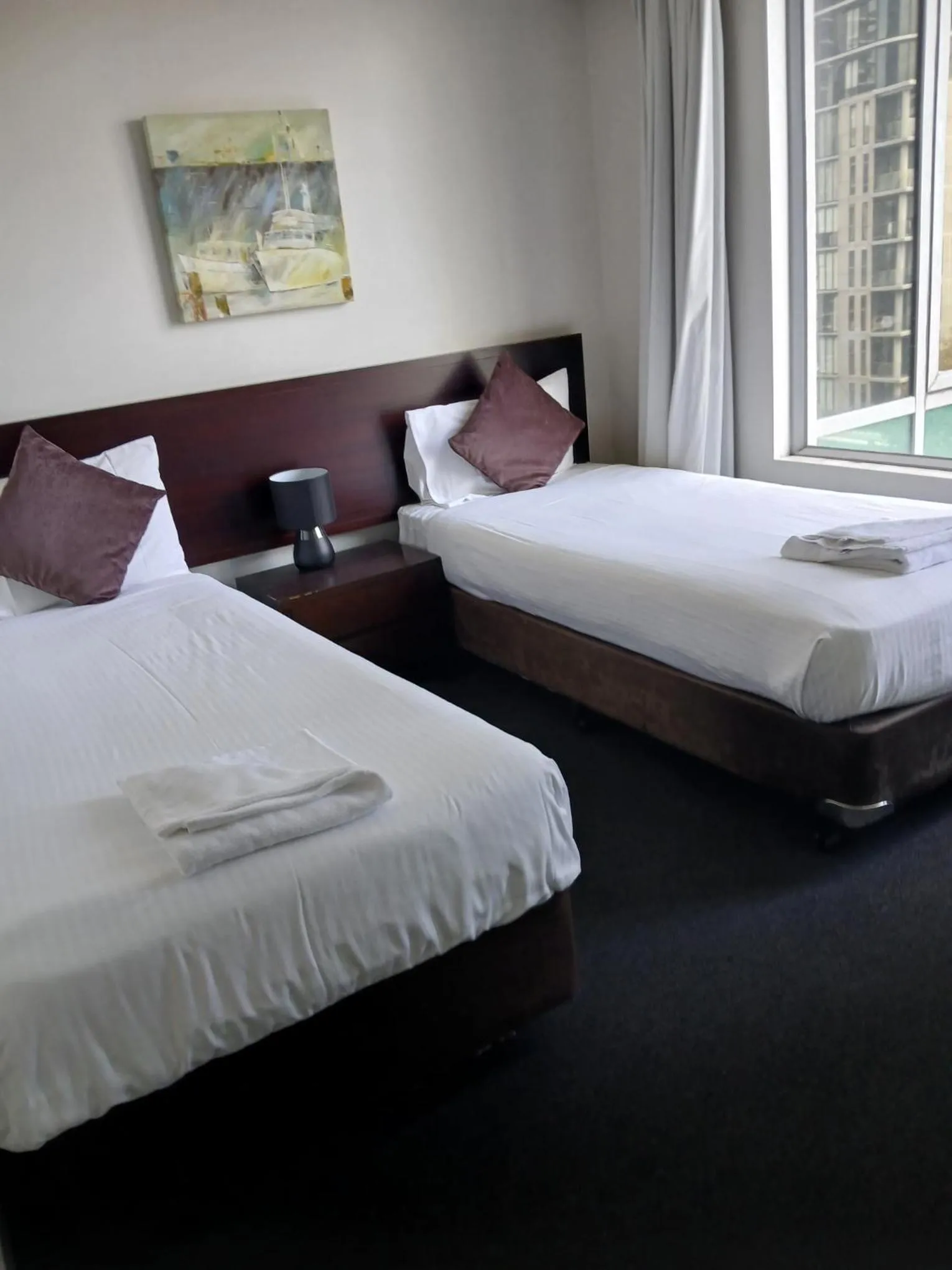 Bed in Newcastle Central Plaza Apartment Hotel Official