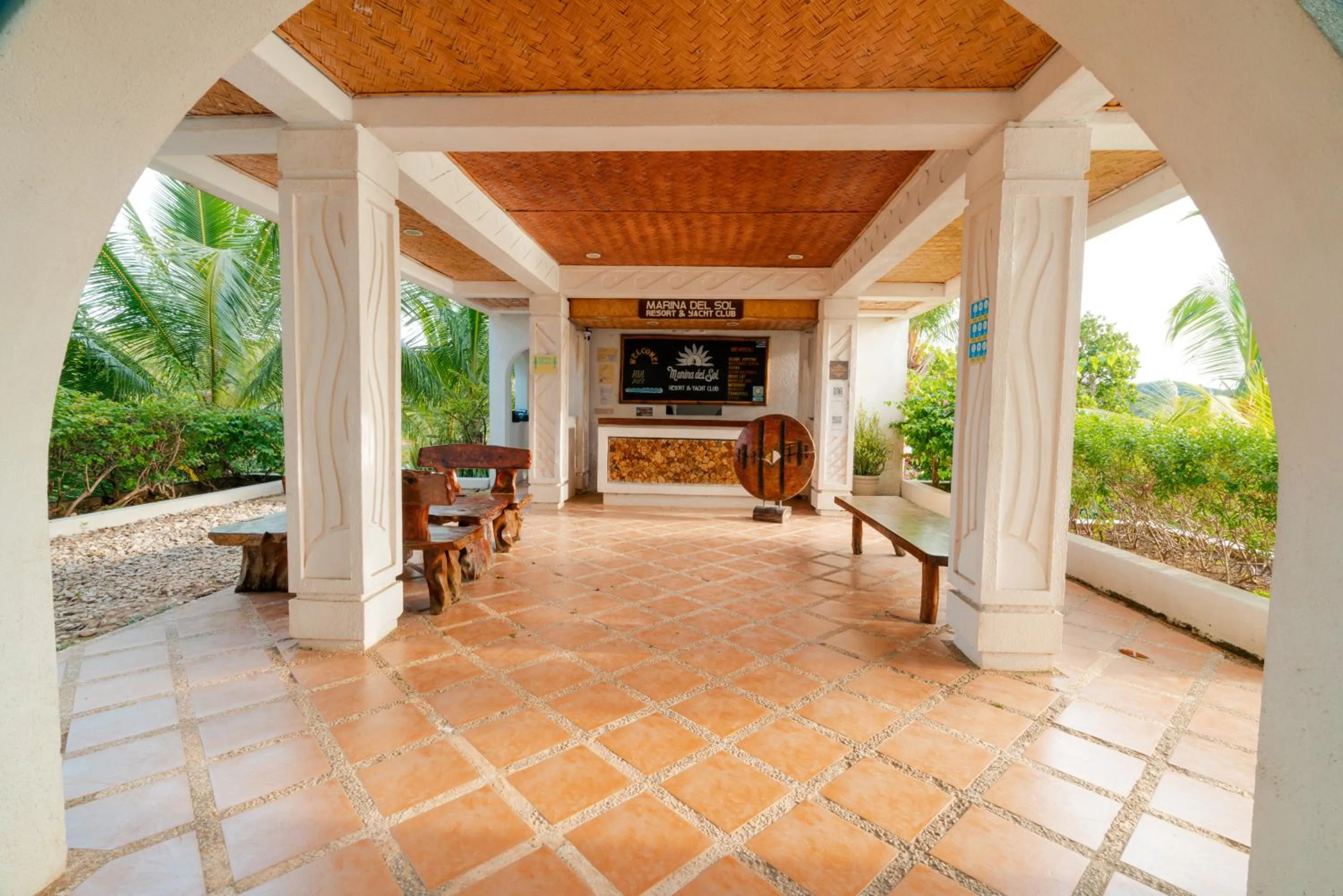 Marina del Sol Resort & Yacht Club