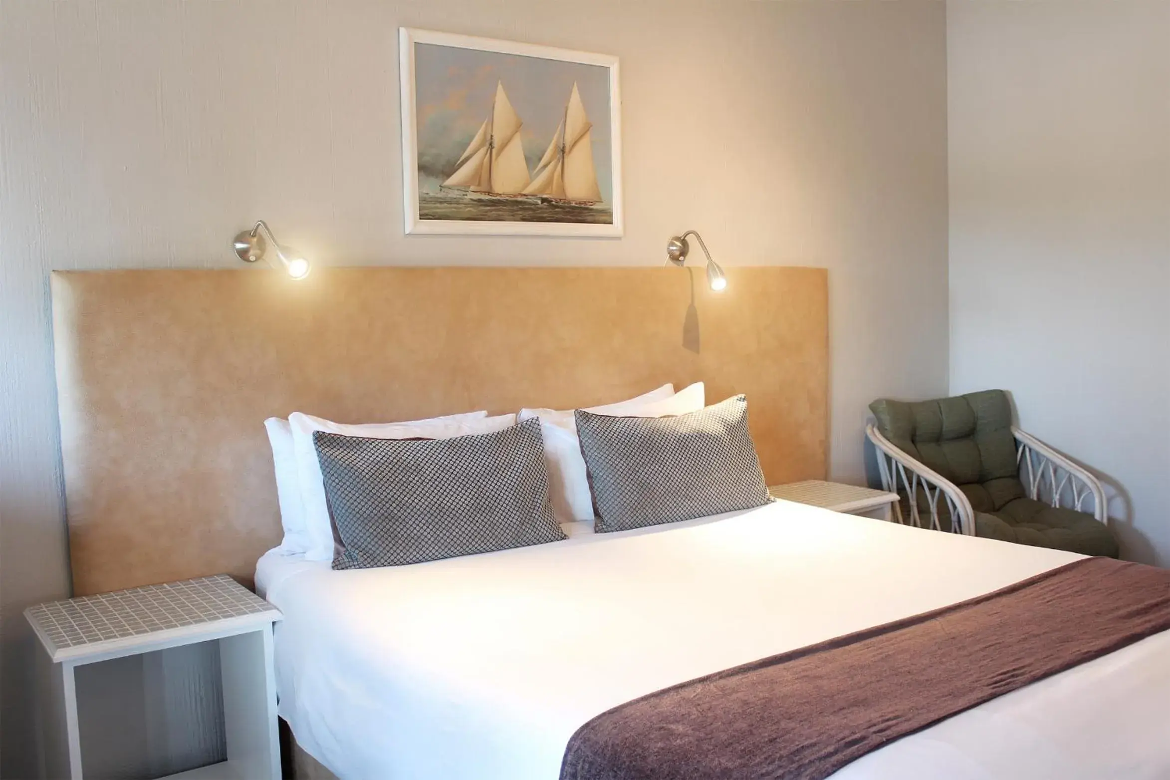 Double Room - single occupancy in Oceans Hotel & Self Catering Double Room - single occupancy in Oceans Hotel & Self Catering