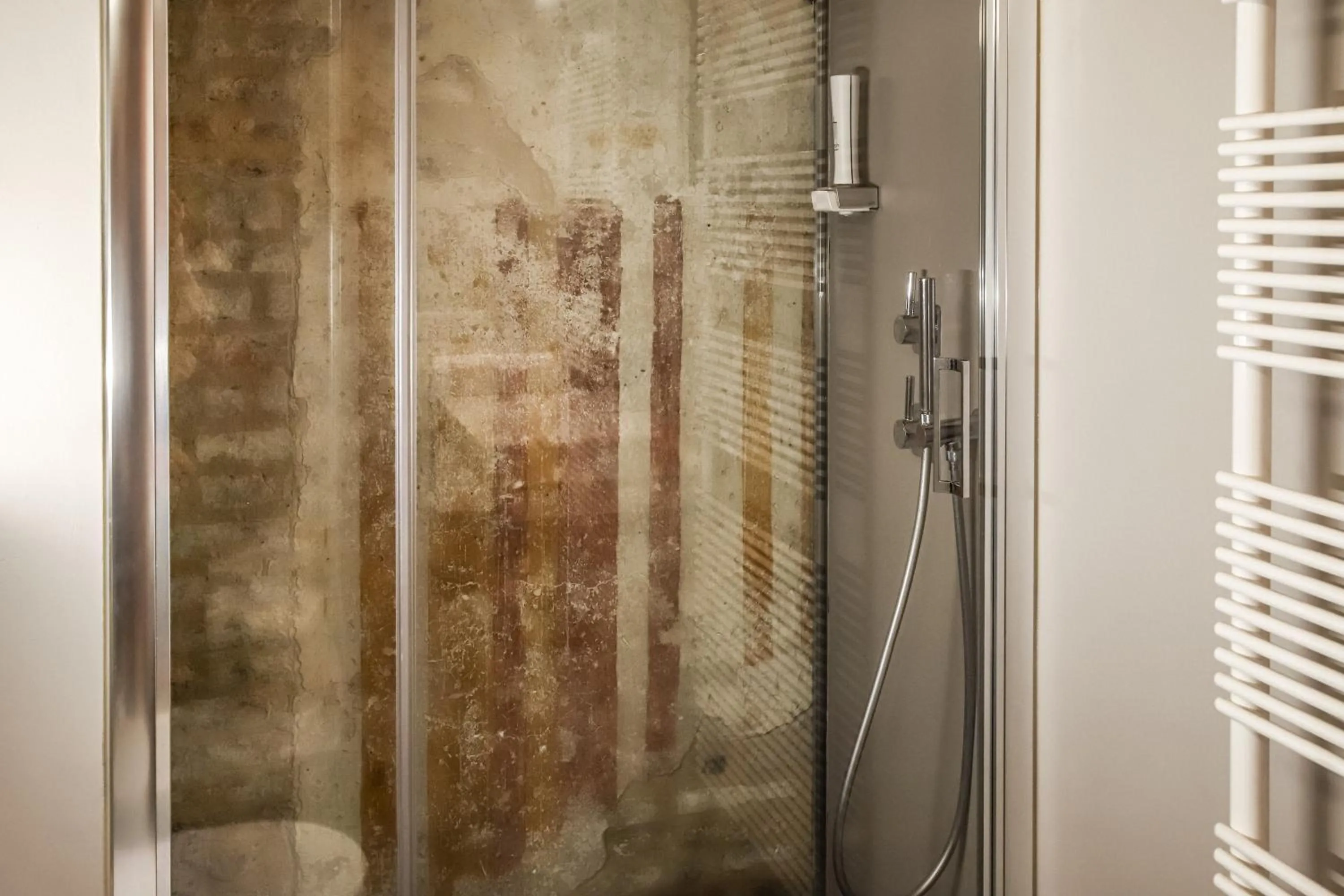 Shower in Locanda Ponte Dante