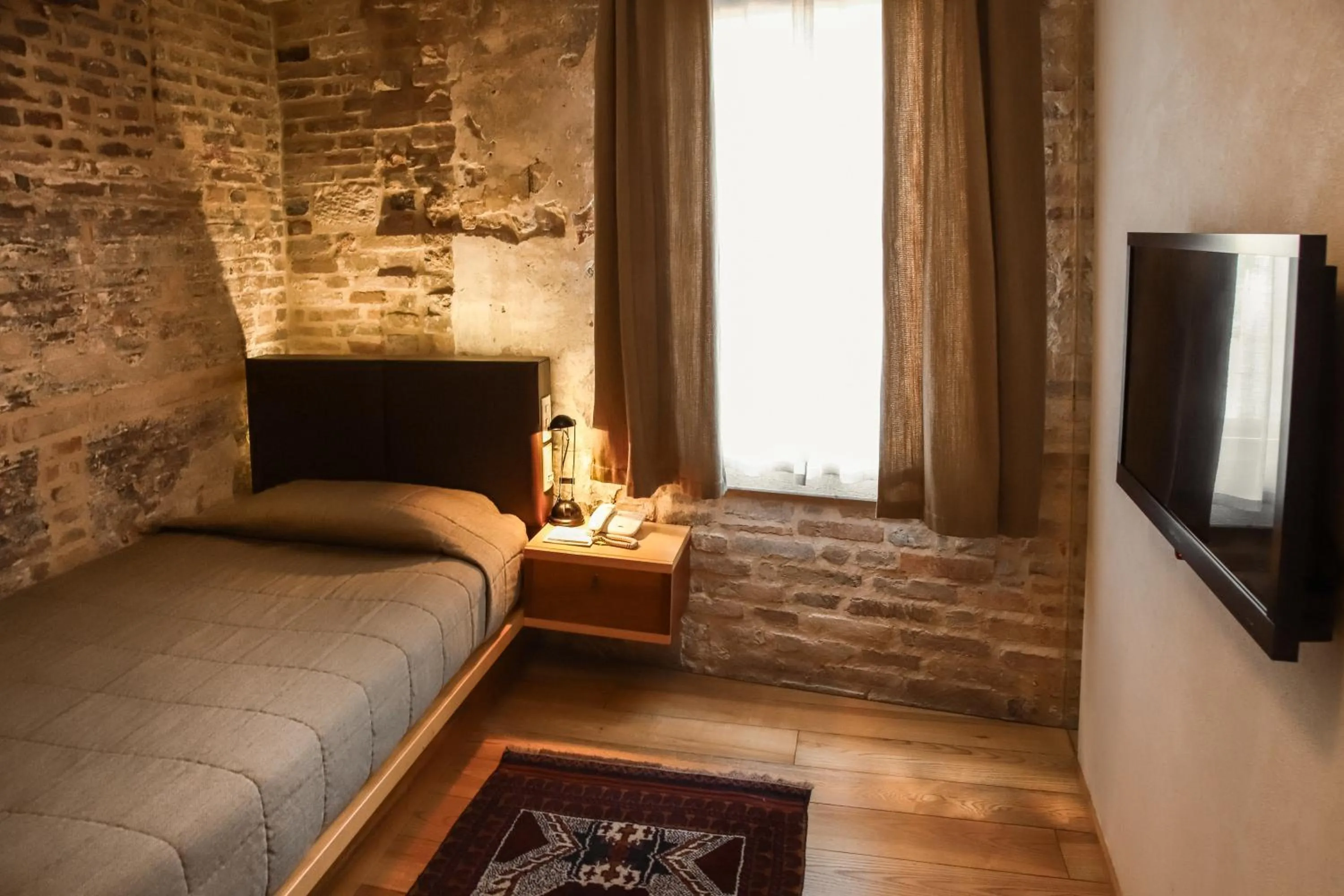 Single Room - single occupancy in Locanda Ponte Dante