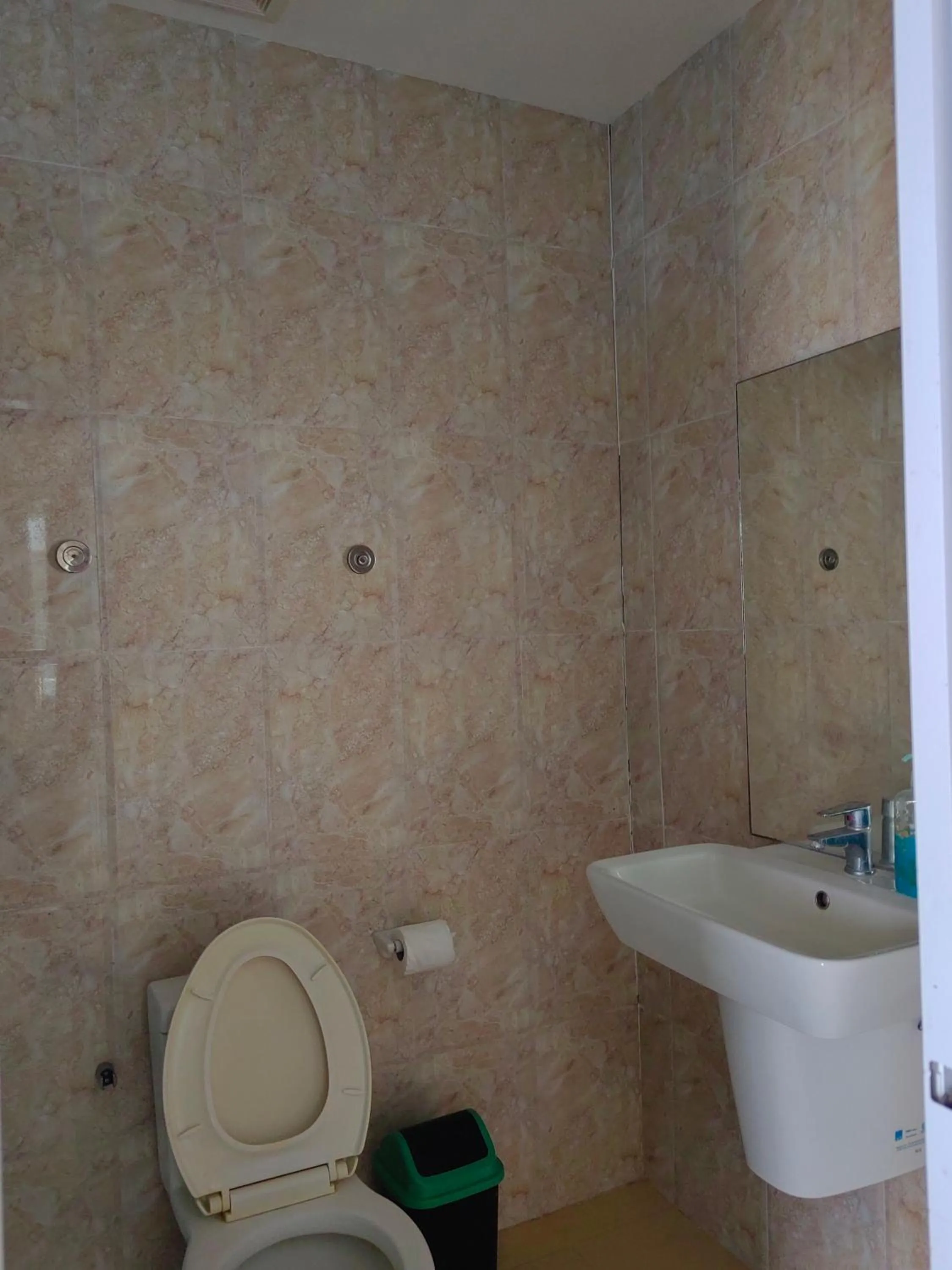 Bathroom in Orange Pearl Beach Resort