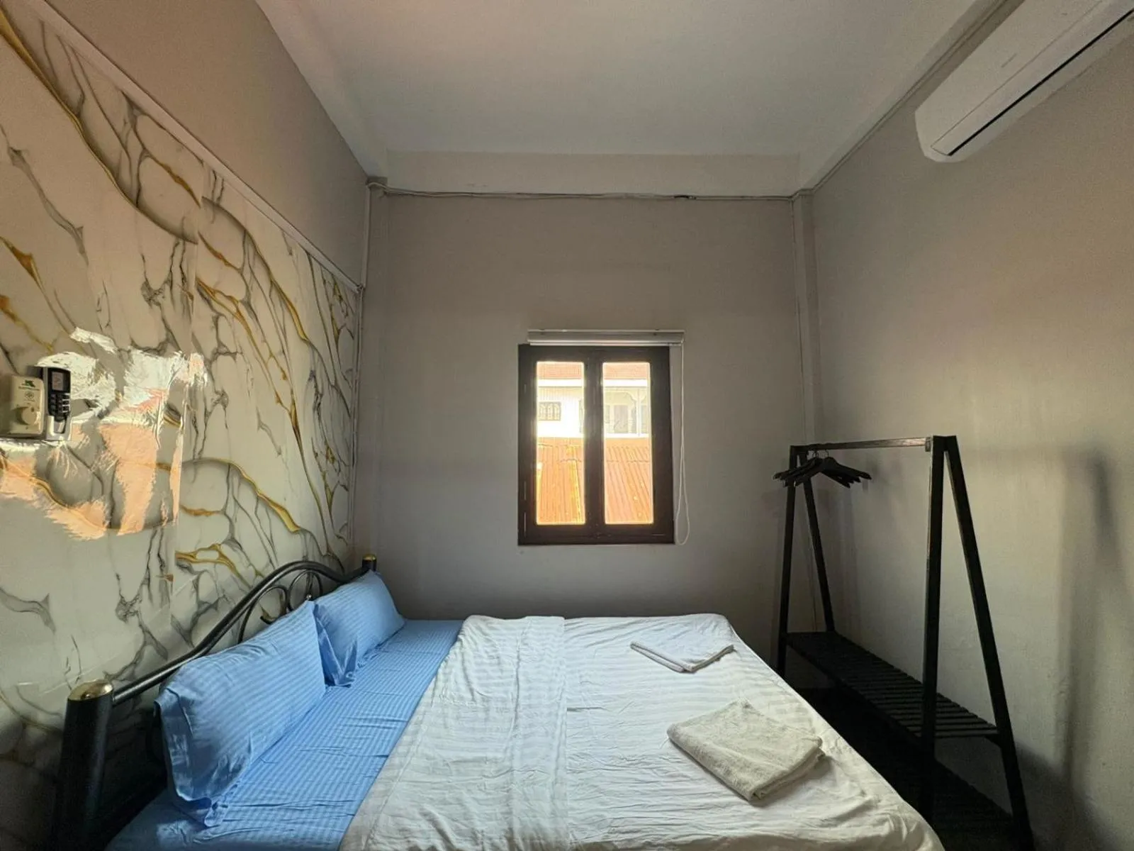Batman guesthouse