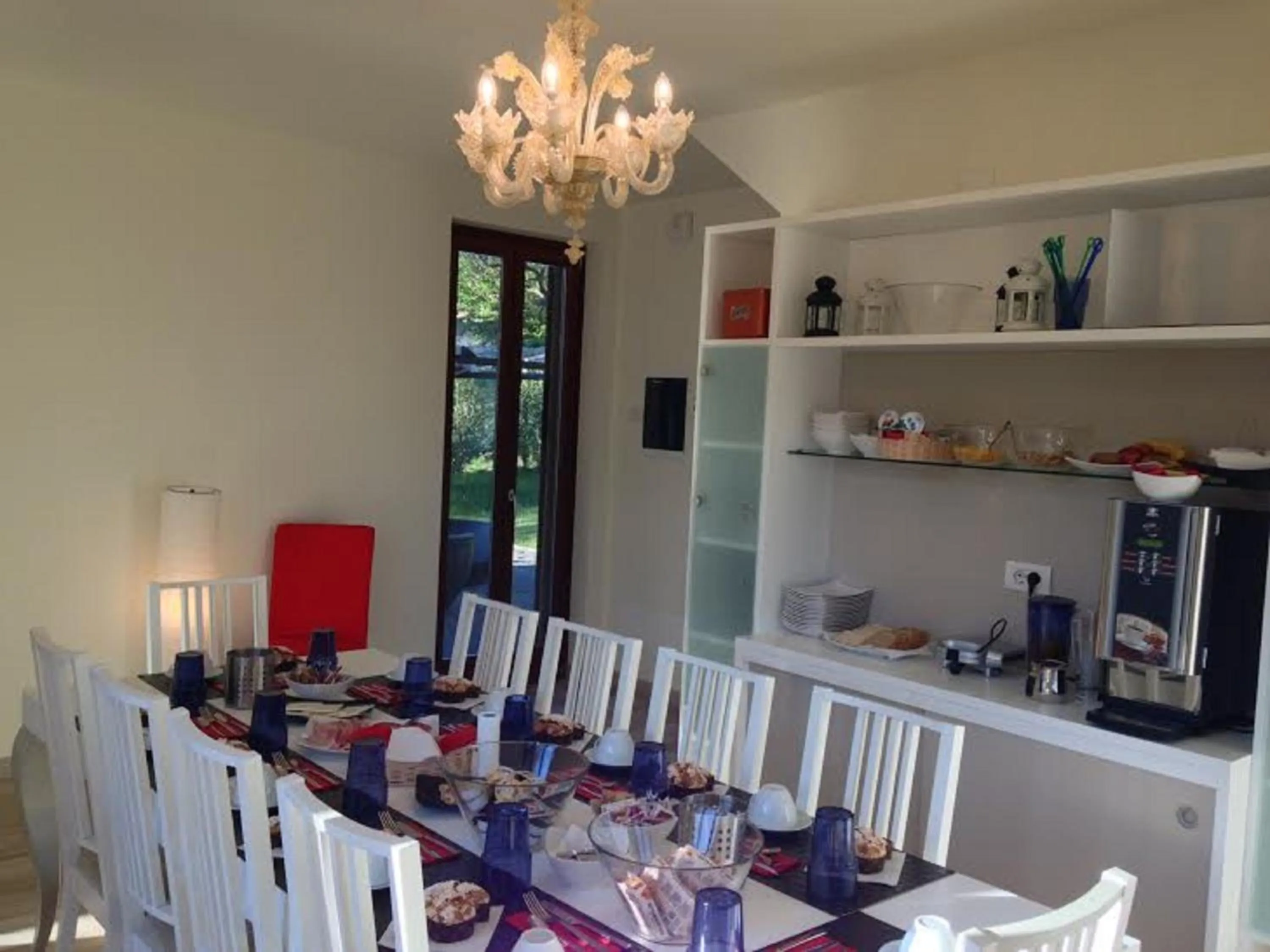 Restaurant/places to eat in Charming Bellagio Boutique Hotel