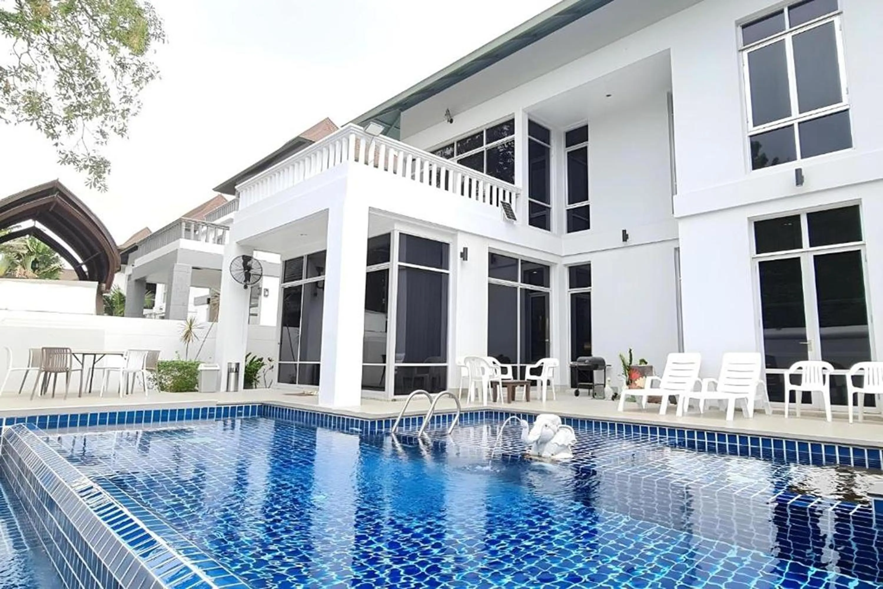 Property building in BM Pool Villa Pattaya
