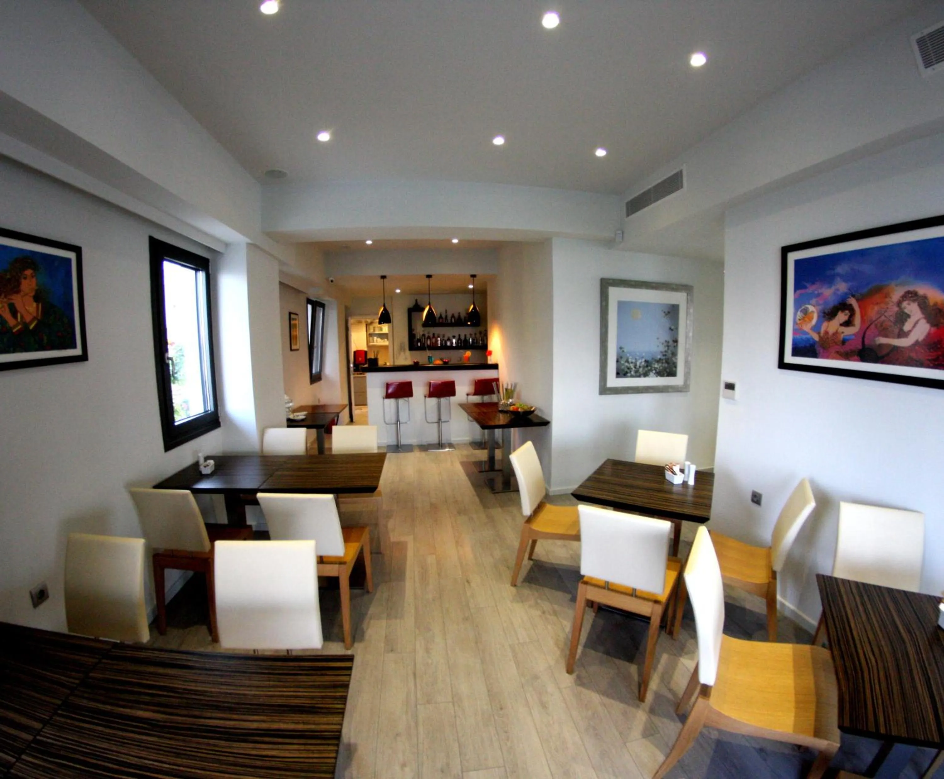 Lounge or bar in Aura Boutique