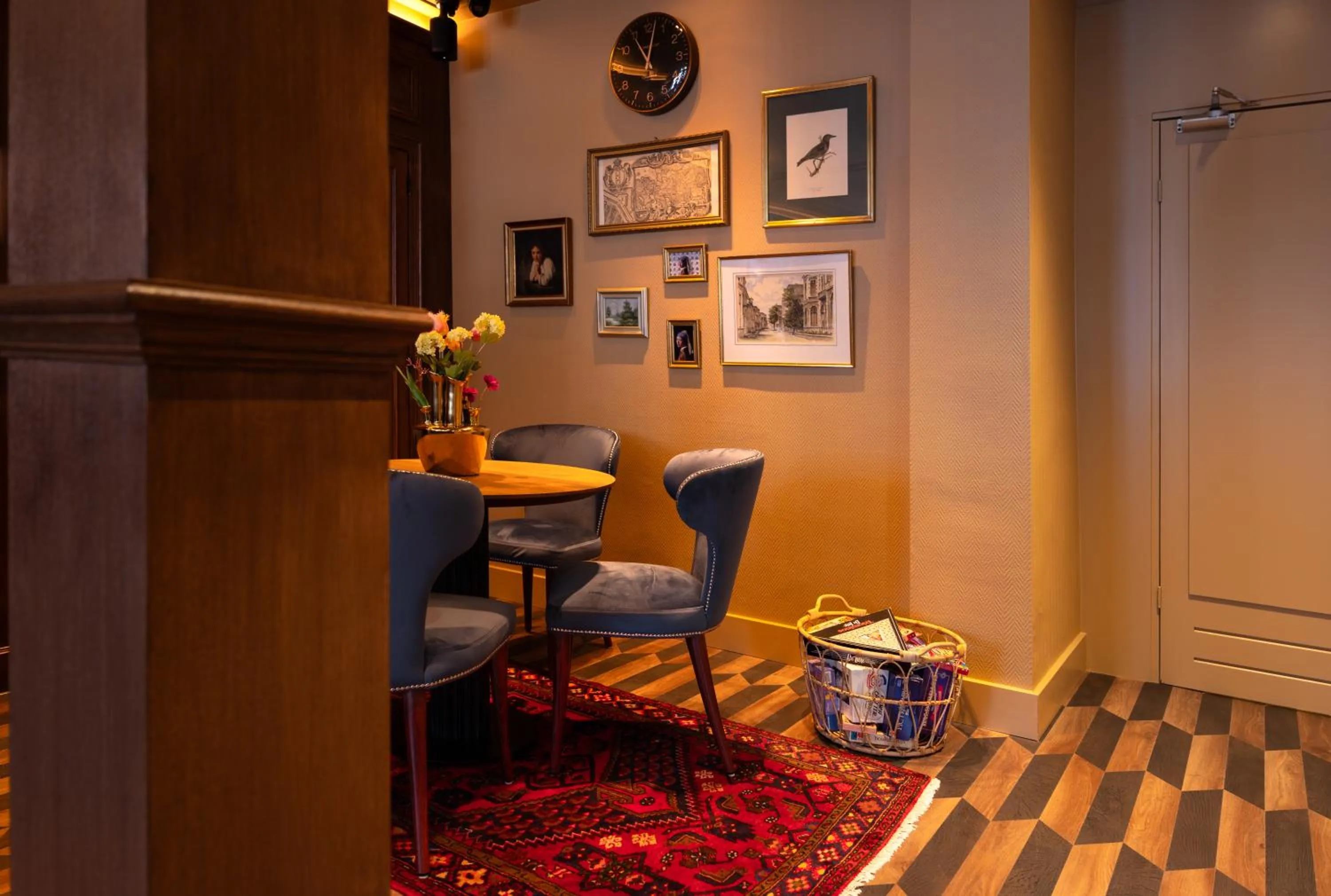 Seating area in Hotel Aalders