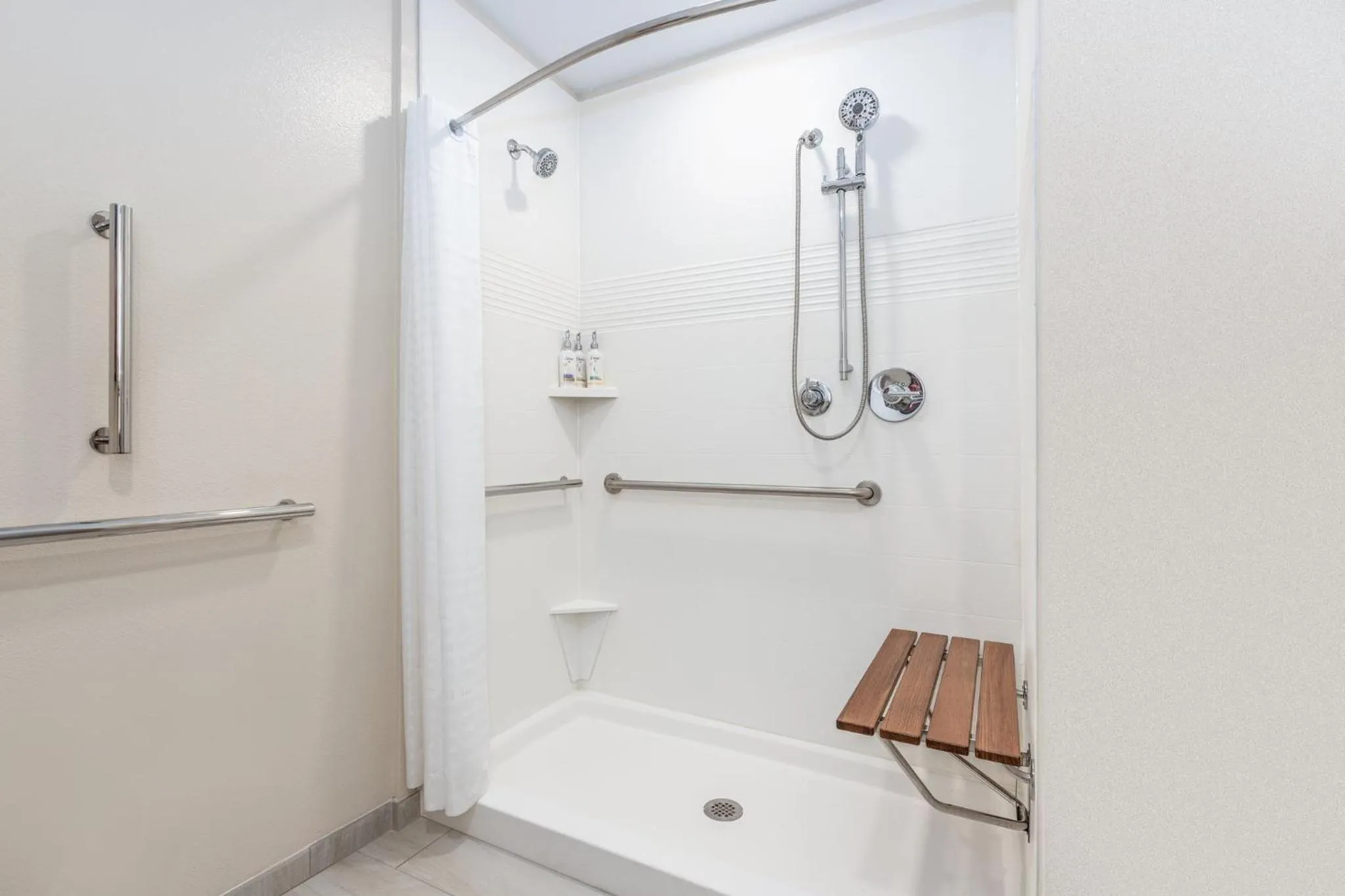 Bathroom in Candlewood Suites Midland by IHG