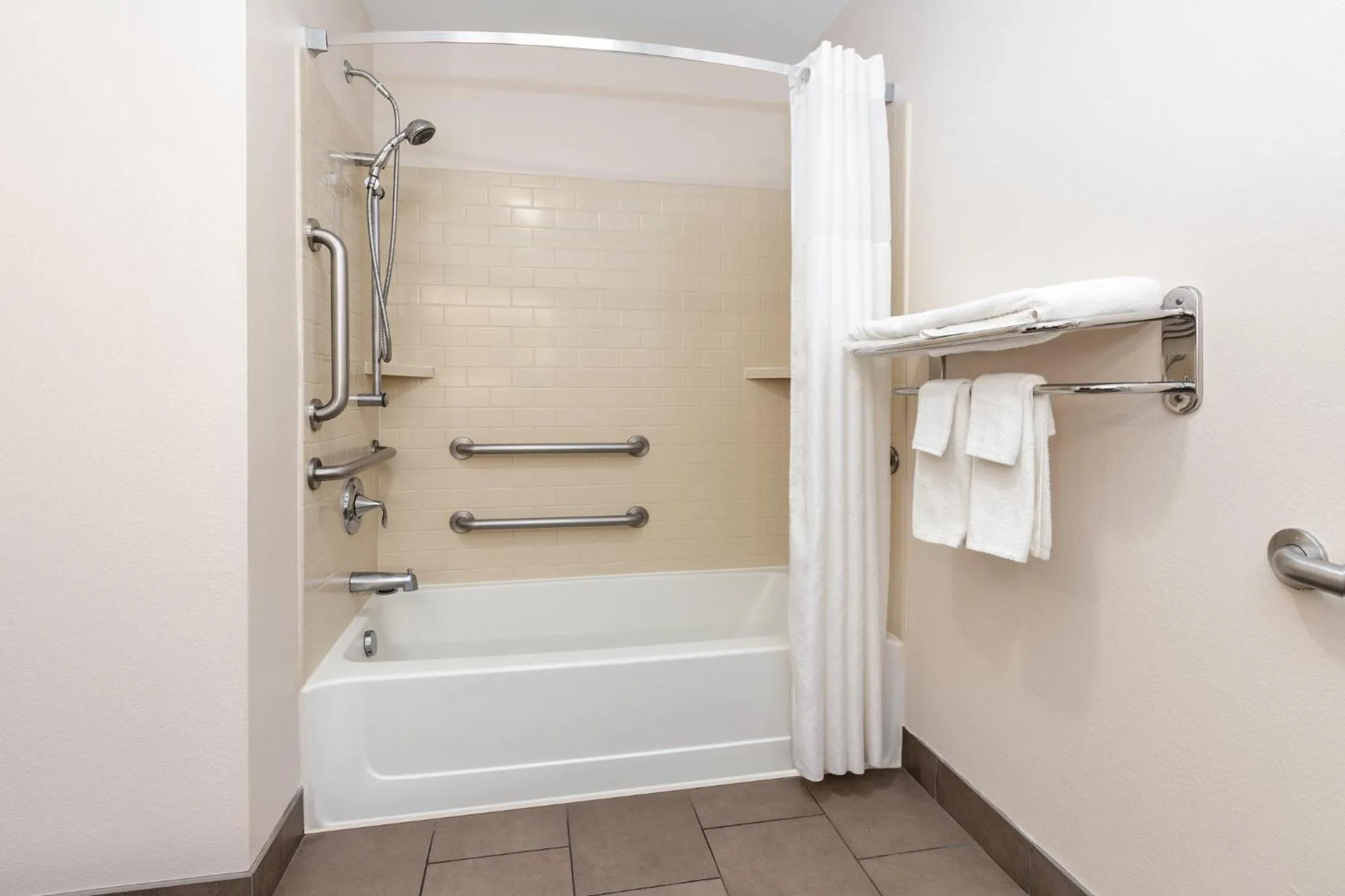 Bathroom in Candlewood Suites Midland by IHG
