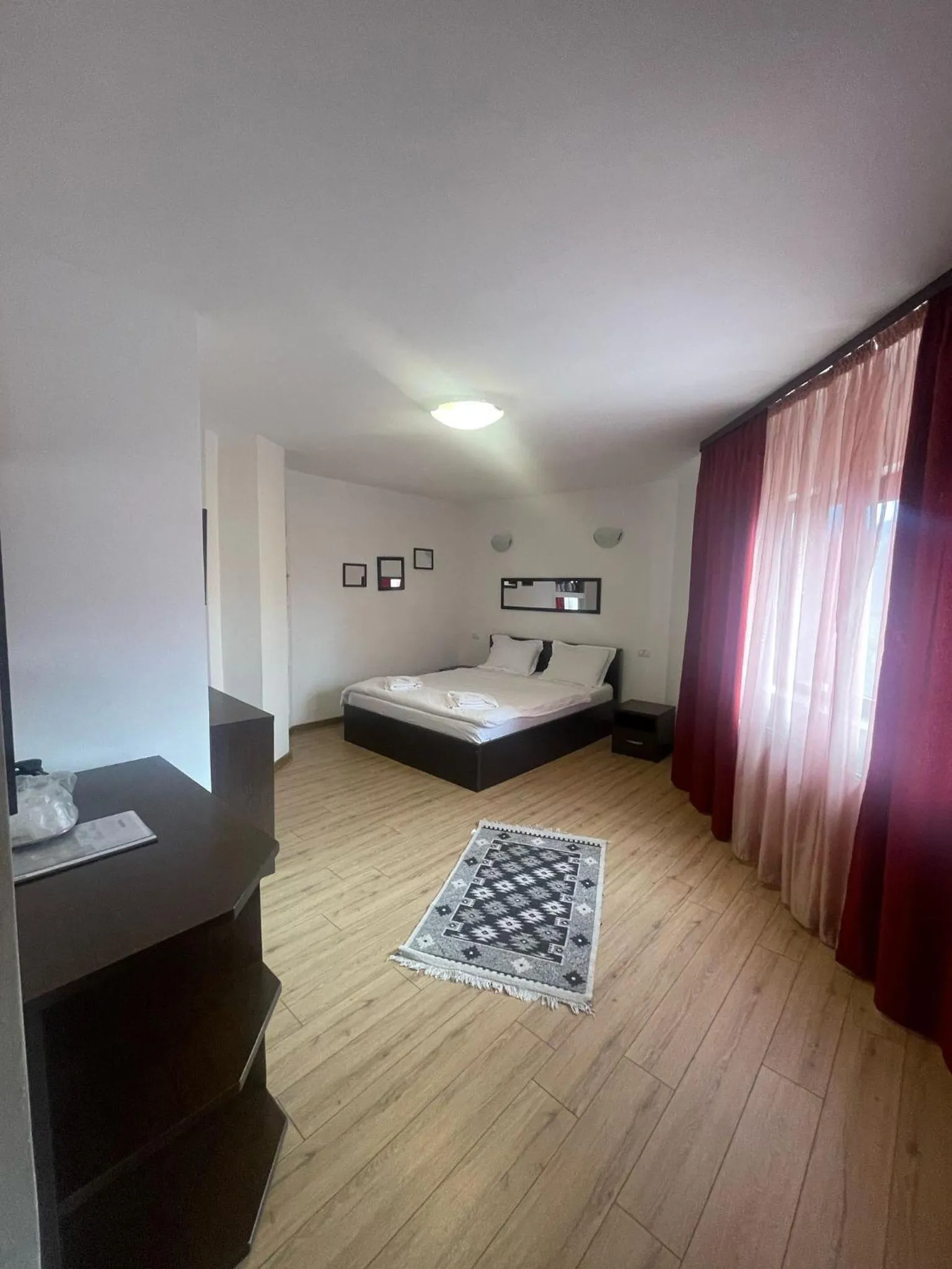 Bedroom, Bed in Hotel Bran Stoker