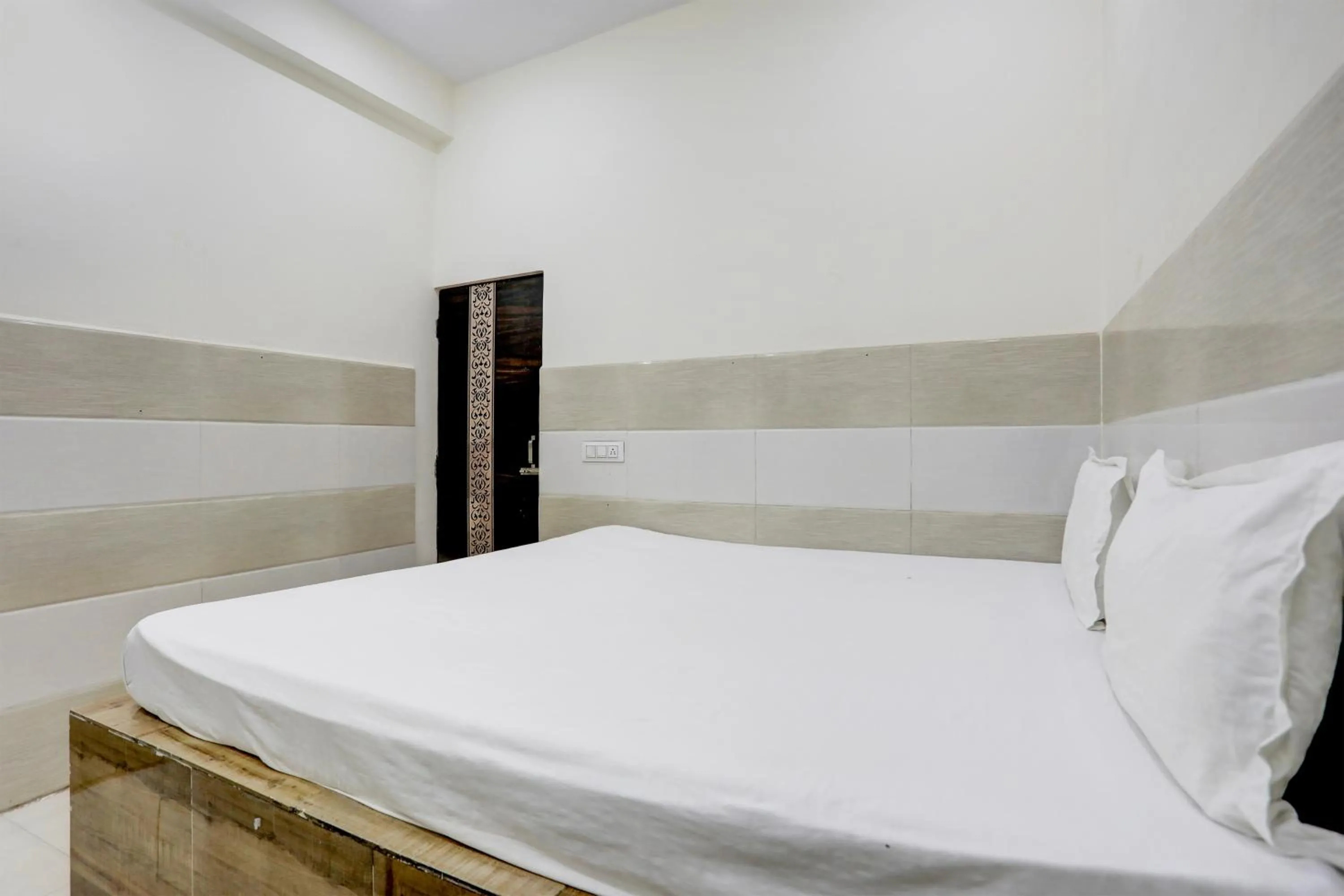 Bedroom, Bed in Hotel O YOUR RESIDENCY