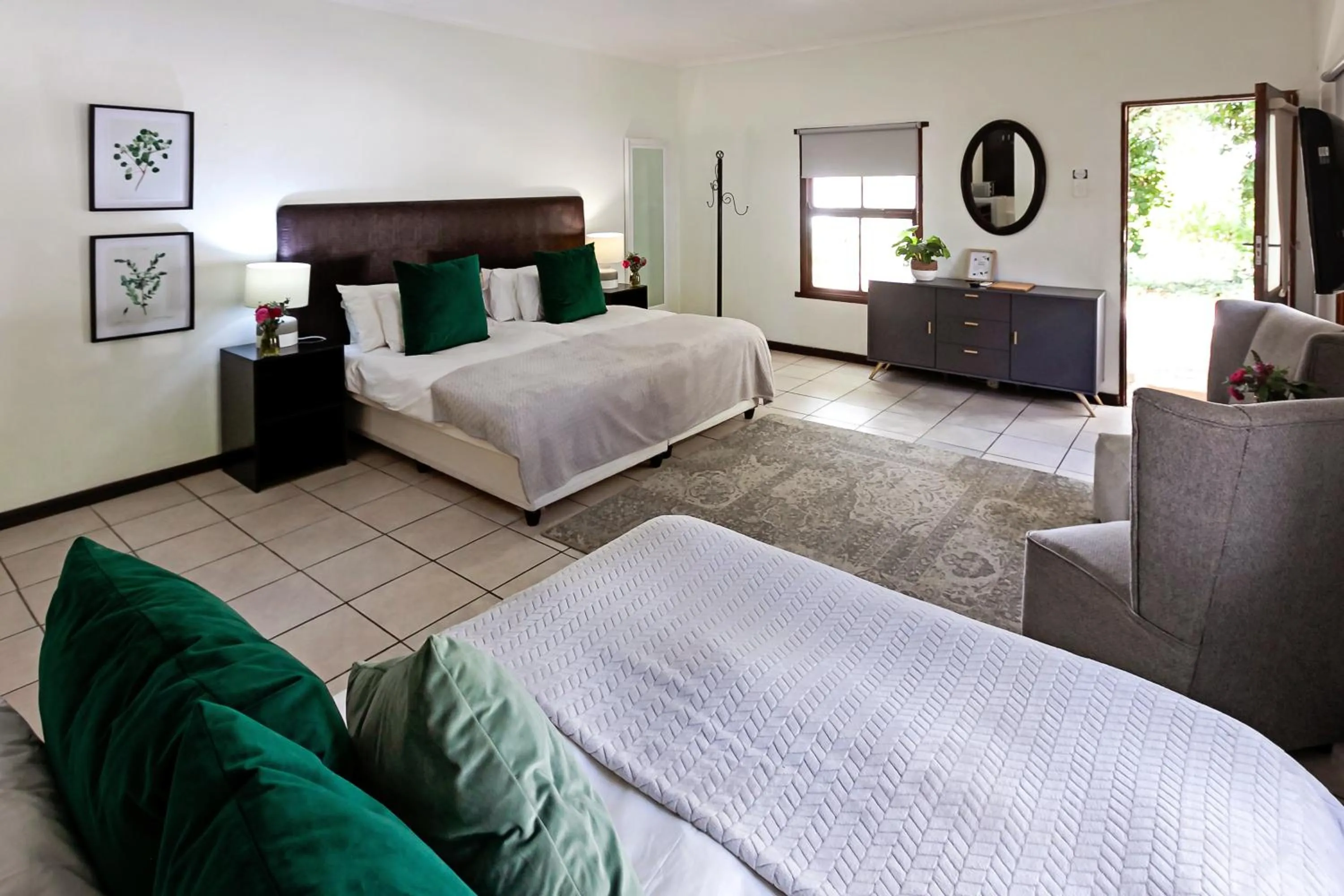 Bed in Leipzig Country House & Winery