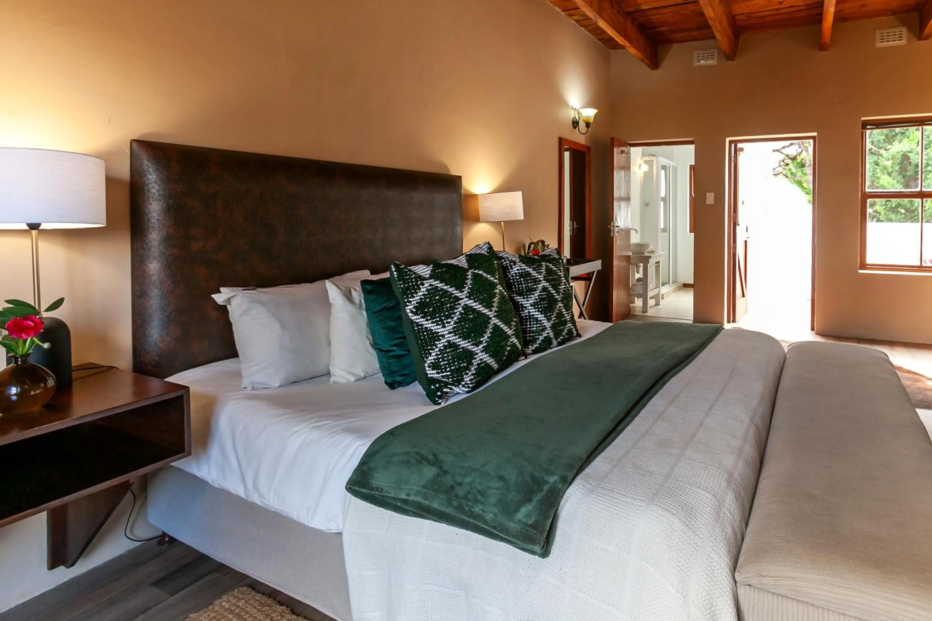 Bed in Leipzig Country House & Winery