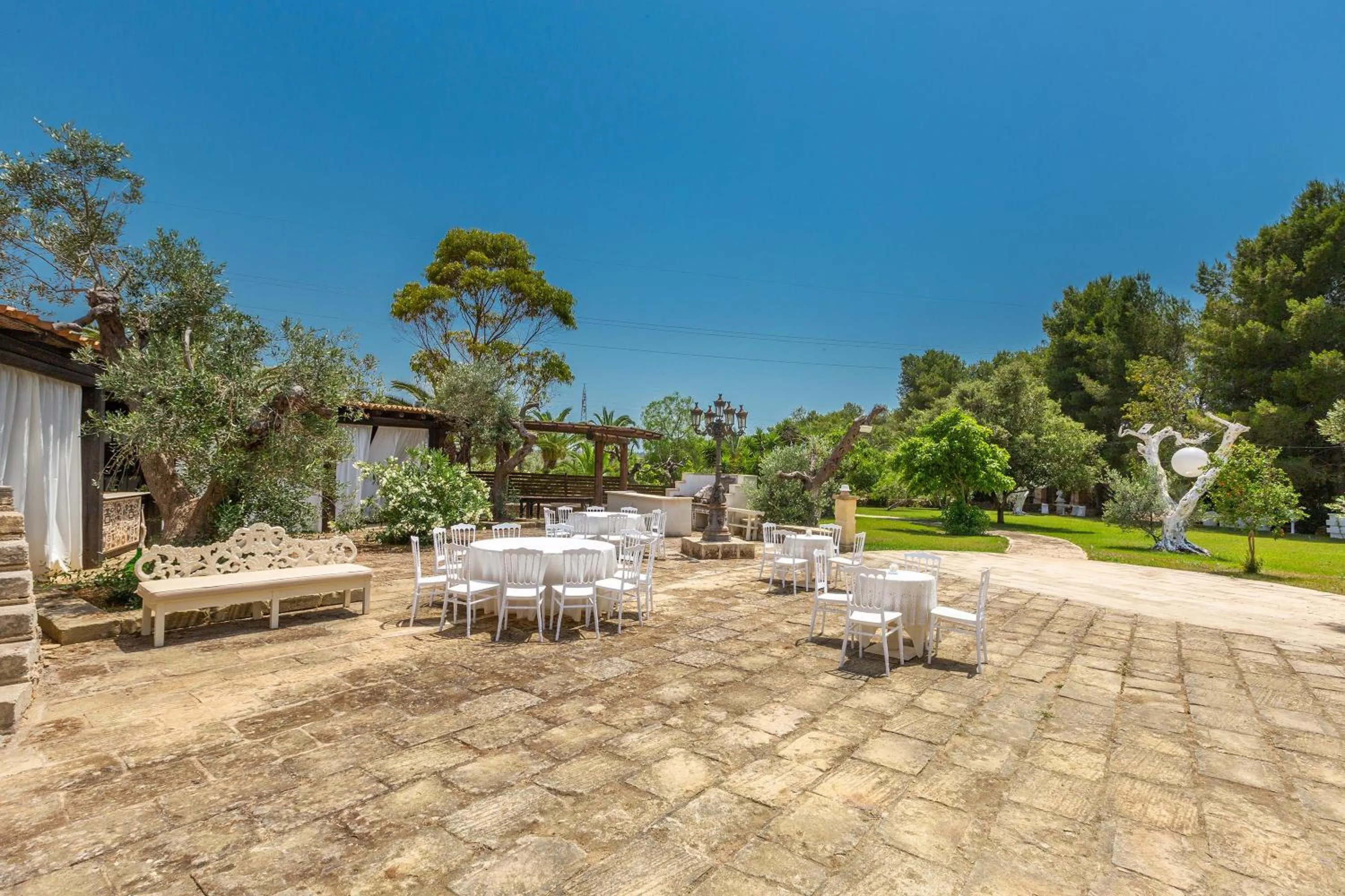 Patio in Masseria Cucuruzza Boutique Hotel