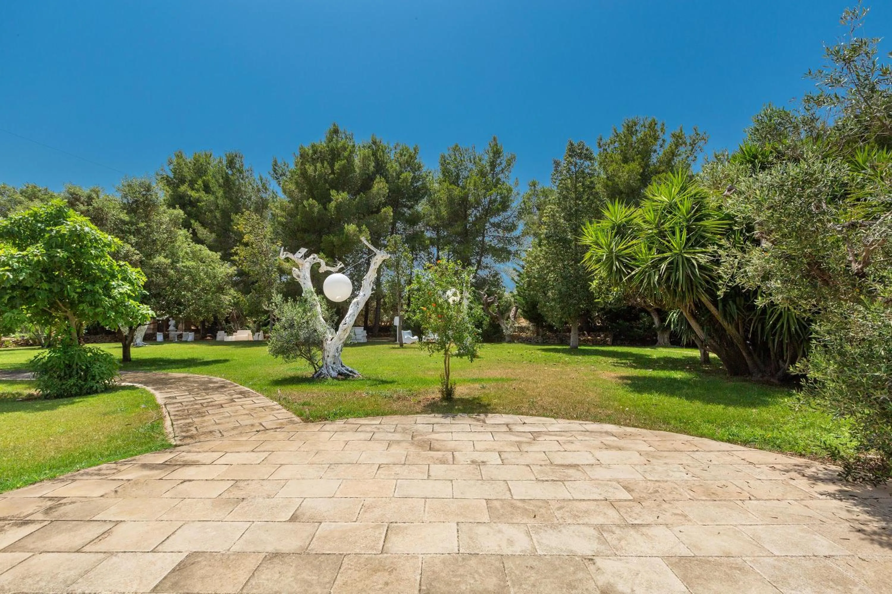 Garden in Masseria Cucuruzza Boutique Hotel