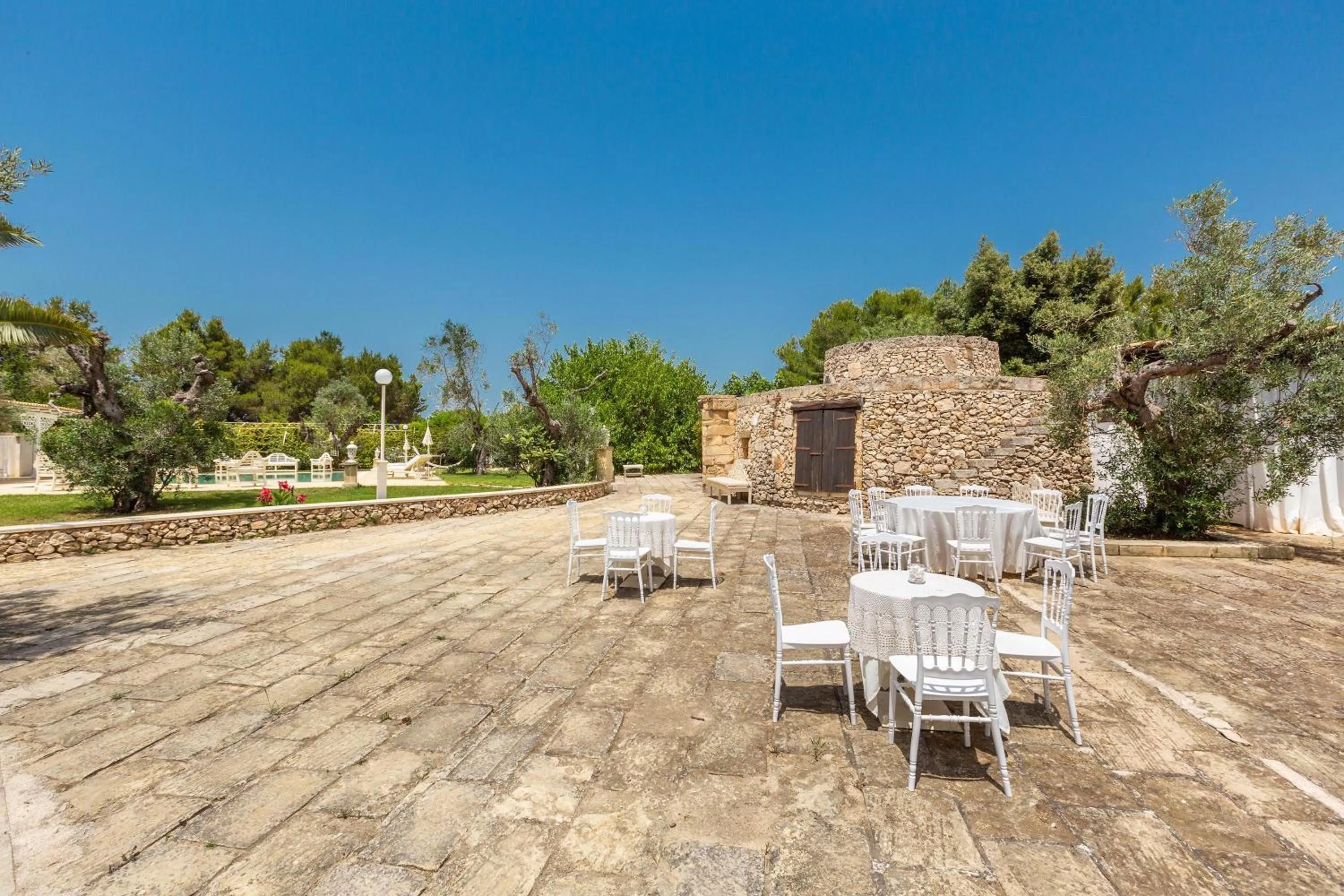 Patio in Masseria Cucuruzza Boutique Hotel