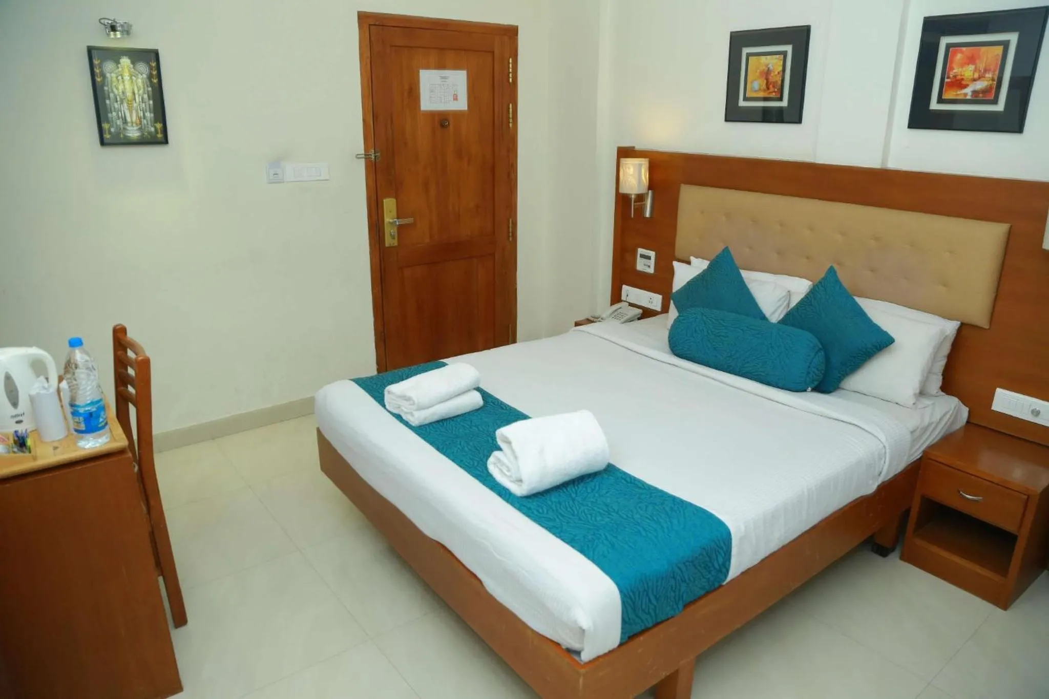 Bed in Vishnu Inn