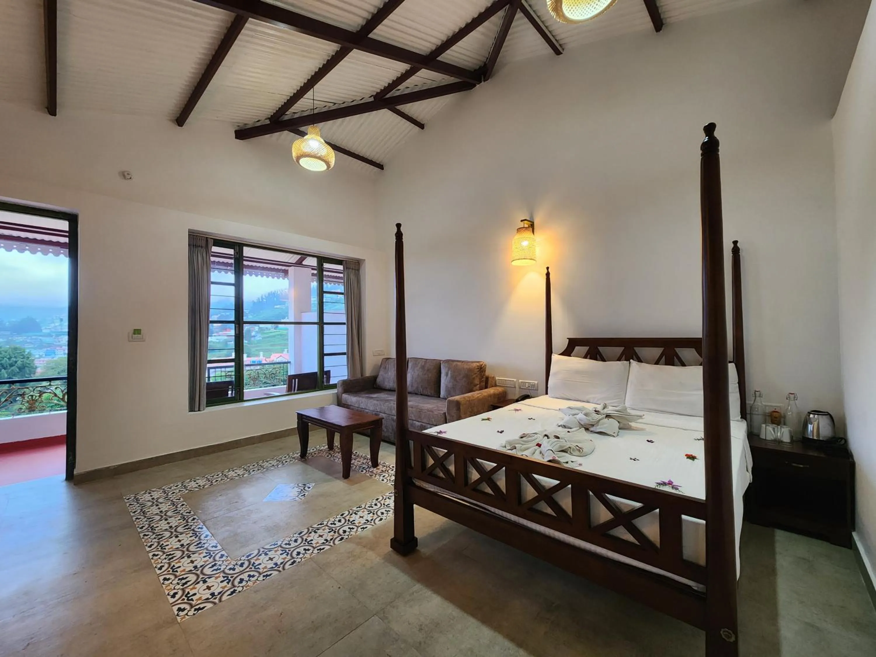 Photo of the whole room, Bed in Welbeck Vintage By Oxygen Resorts