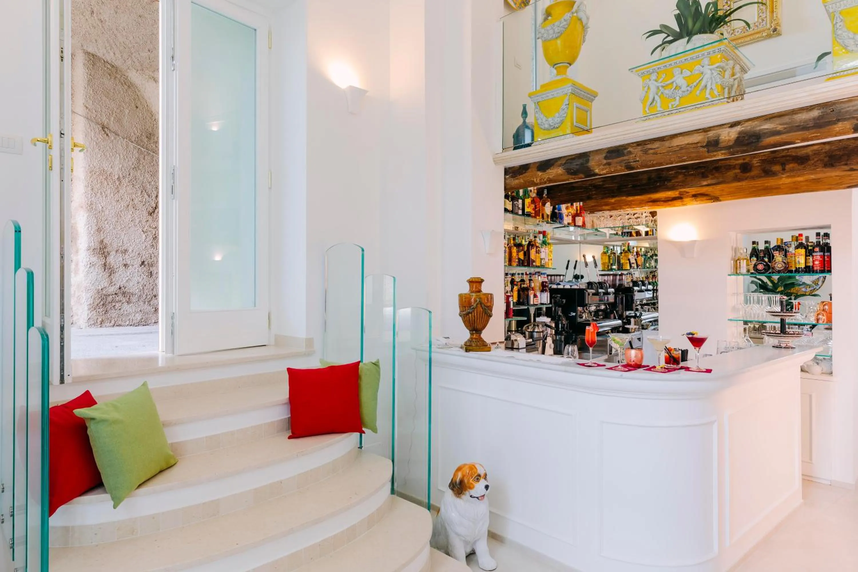 Lounge or bar in Palazzo Pascal