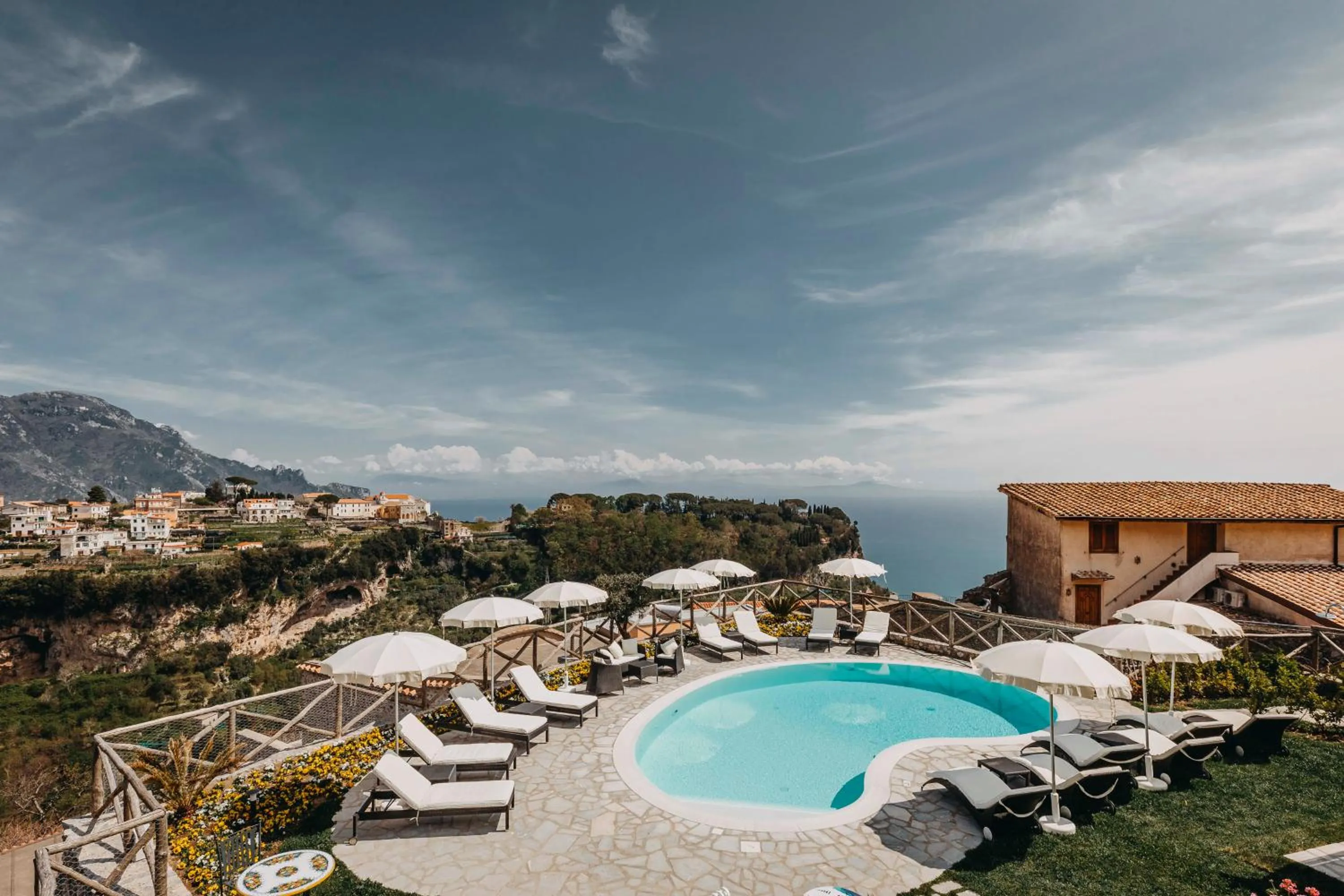 Swimming pool in Palazzo Pascal