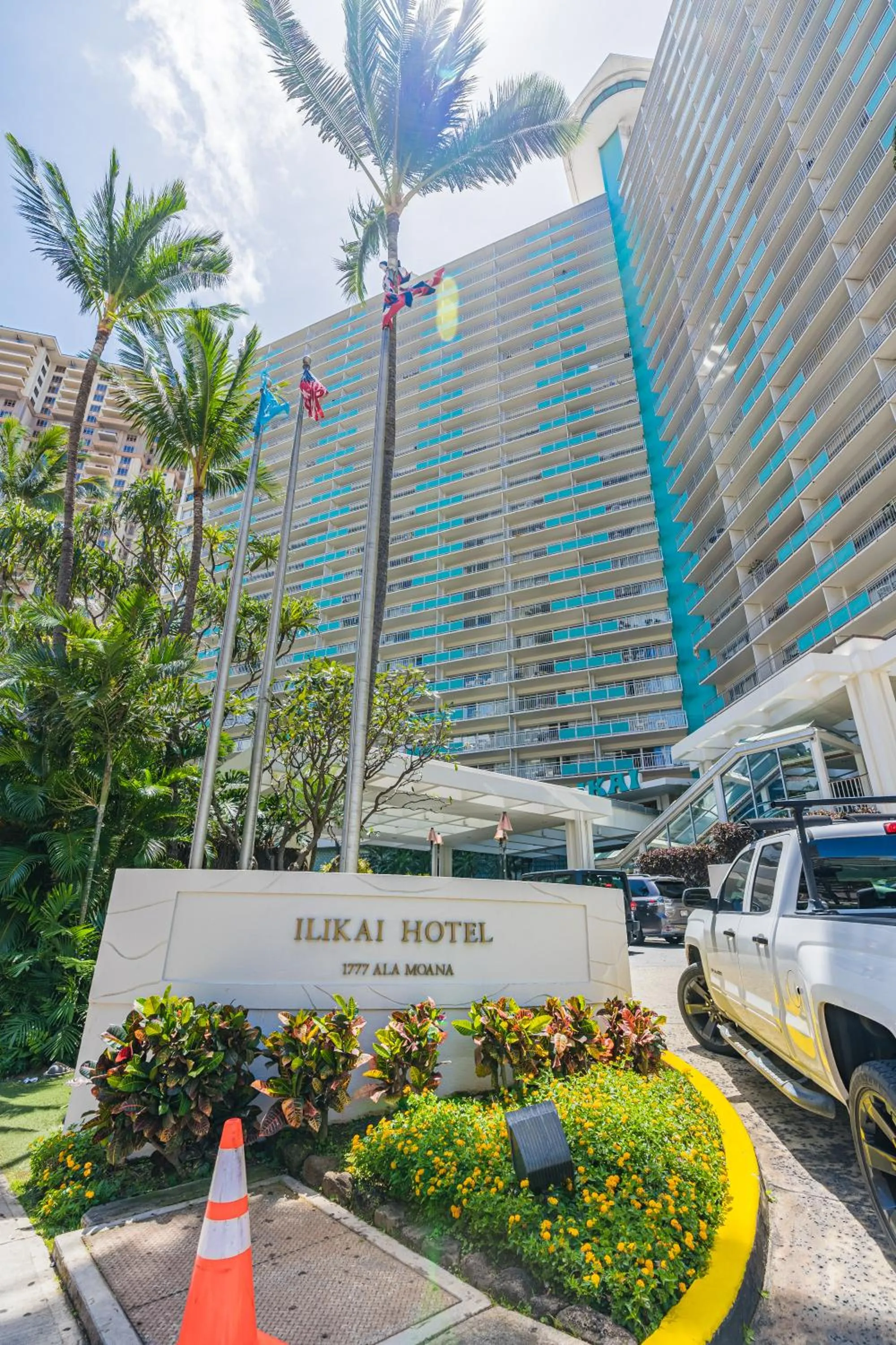 Property building in Ilikai Hotel with Ocean View