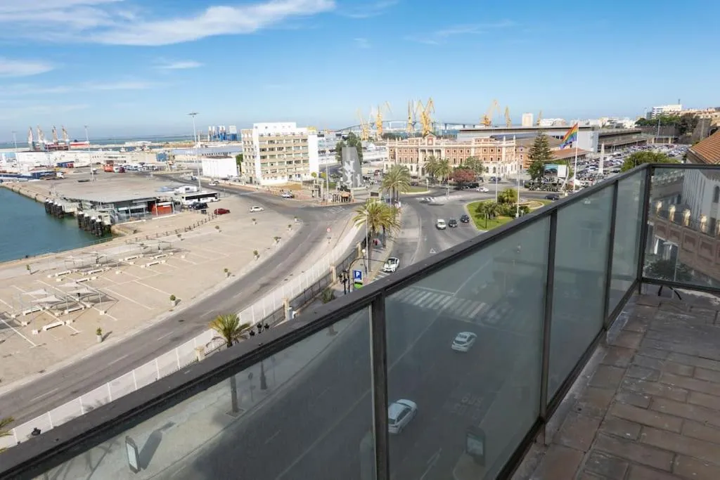 Balcony/Terrace in Apartamento Fenix - Recién renovado y vistas al mar