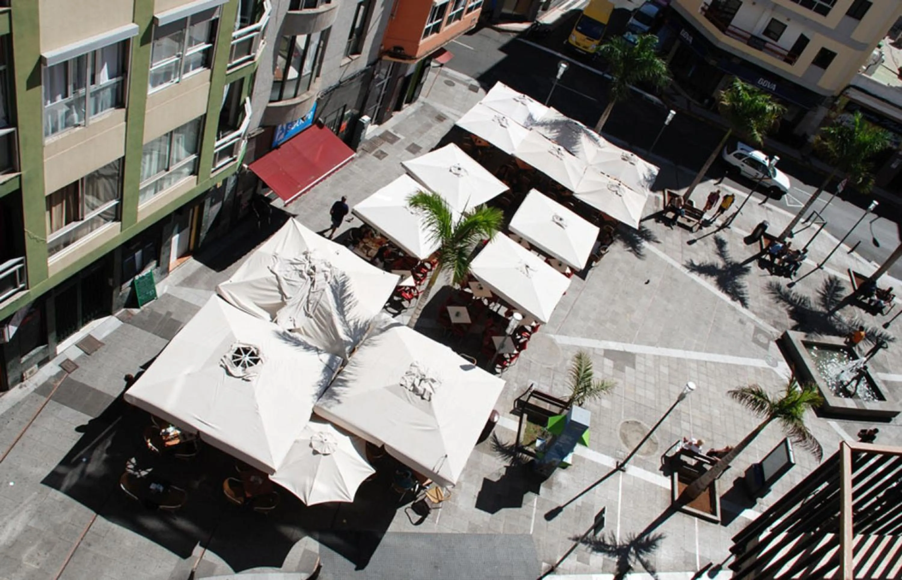 Day in Hotel Olympia