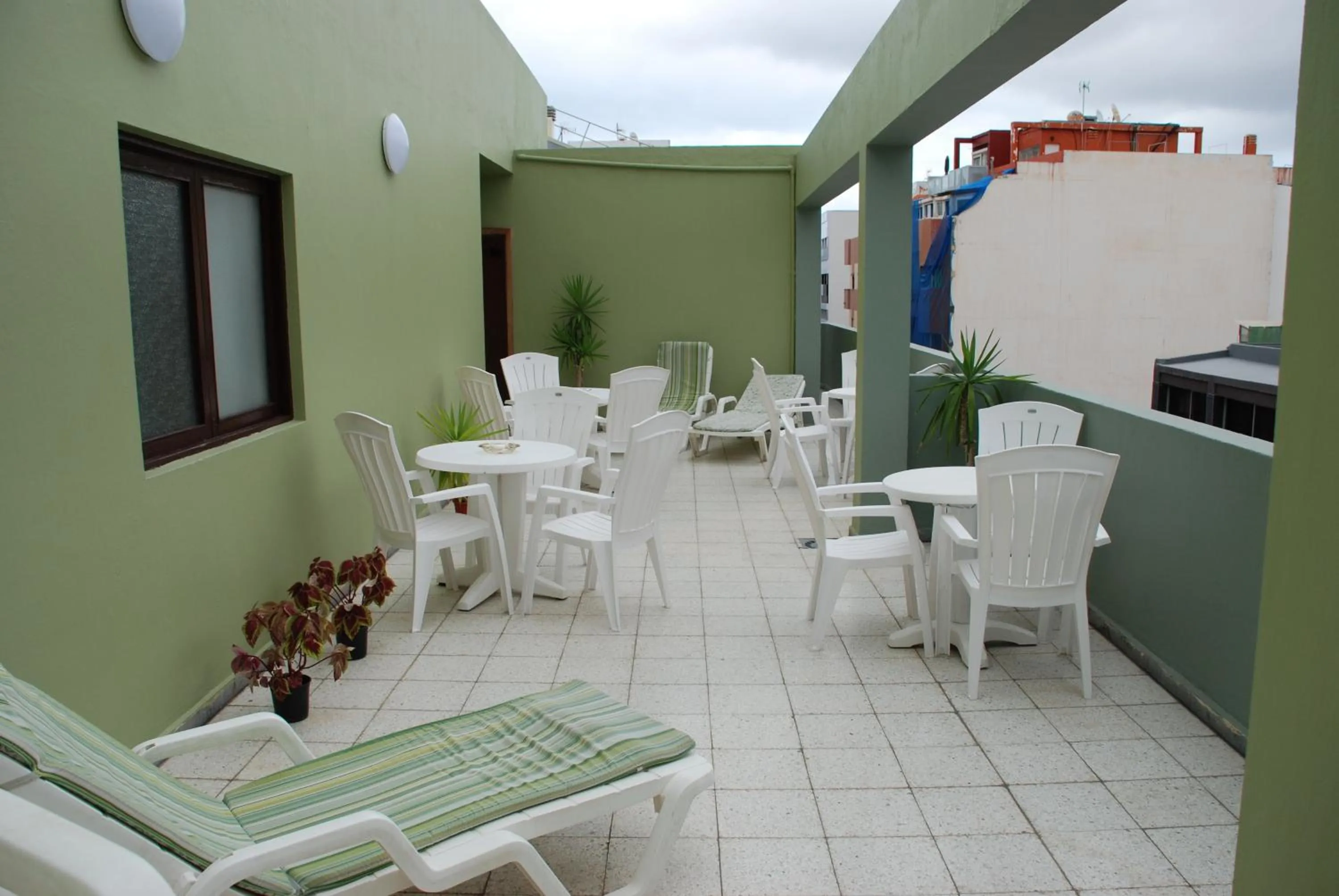 Patio in Hotel Olympia