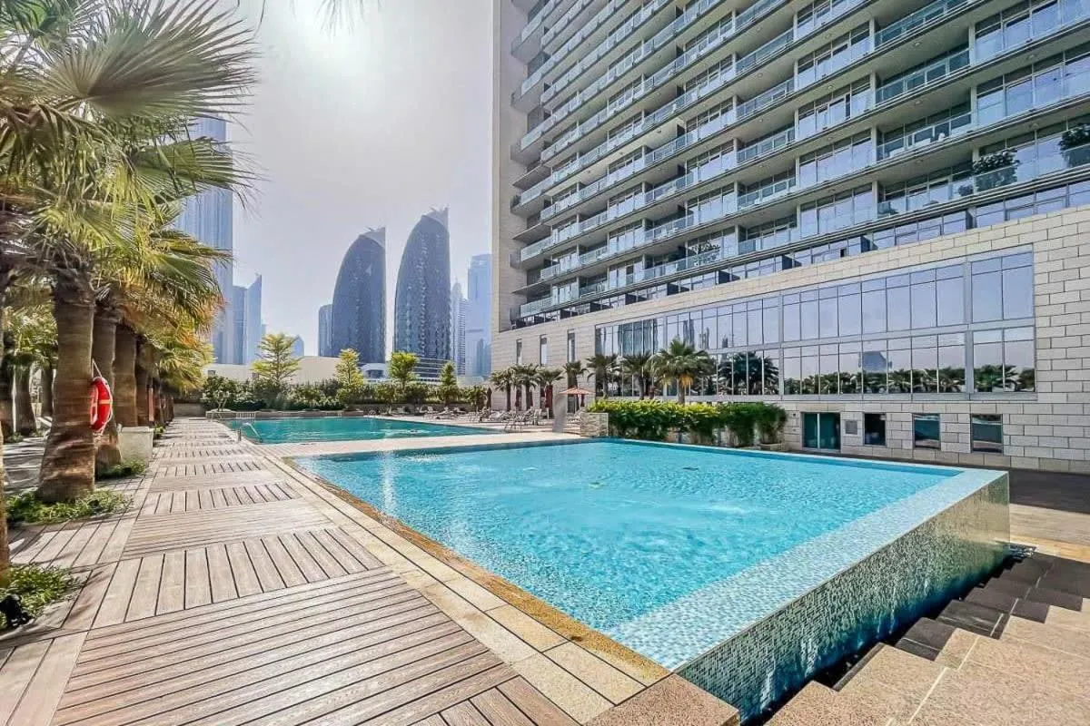 Frank Porter - Burj Daman