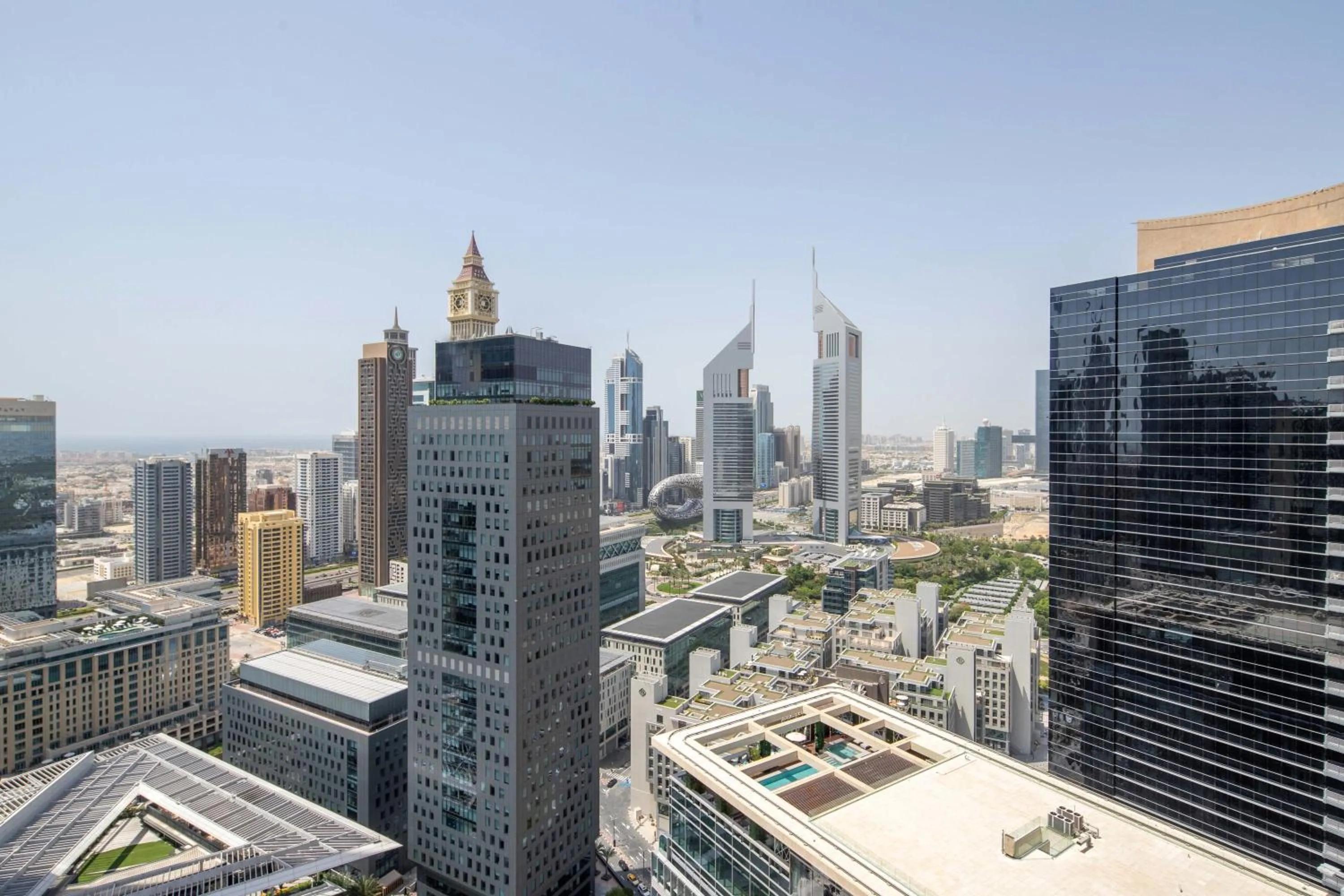 Frank Porter - Burj Daman