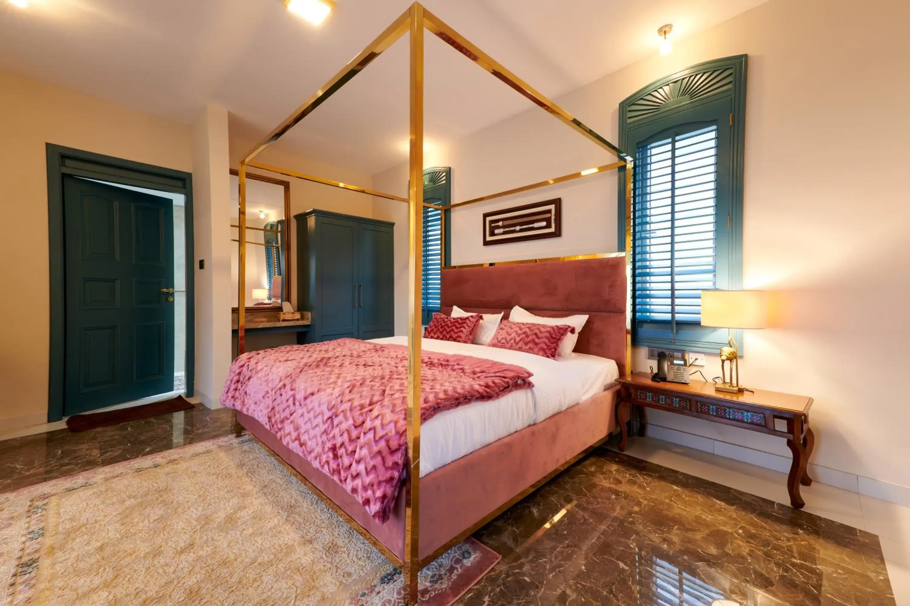 Junior Suite with Mountain View in Clouds Nest By Aanvis Inn Junior Suite with Mountain View in Clouds Nest By Aanvis Inn