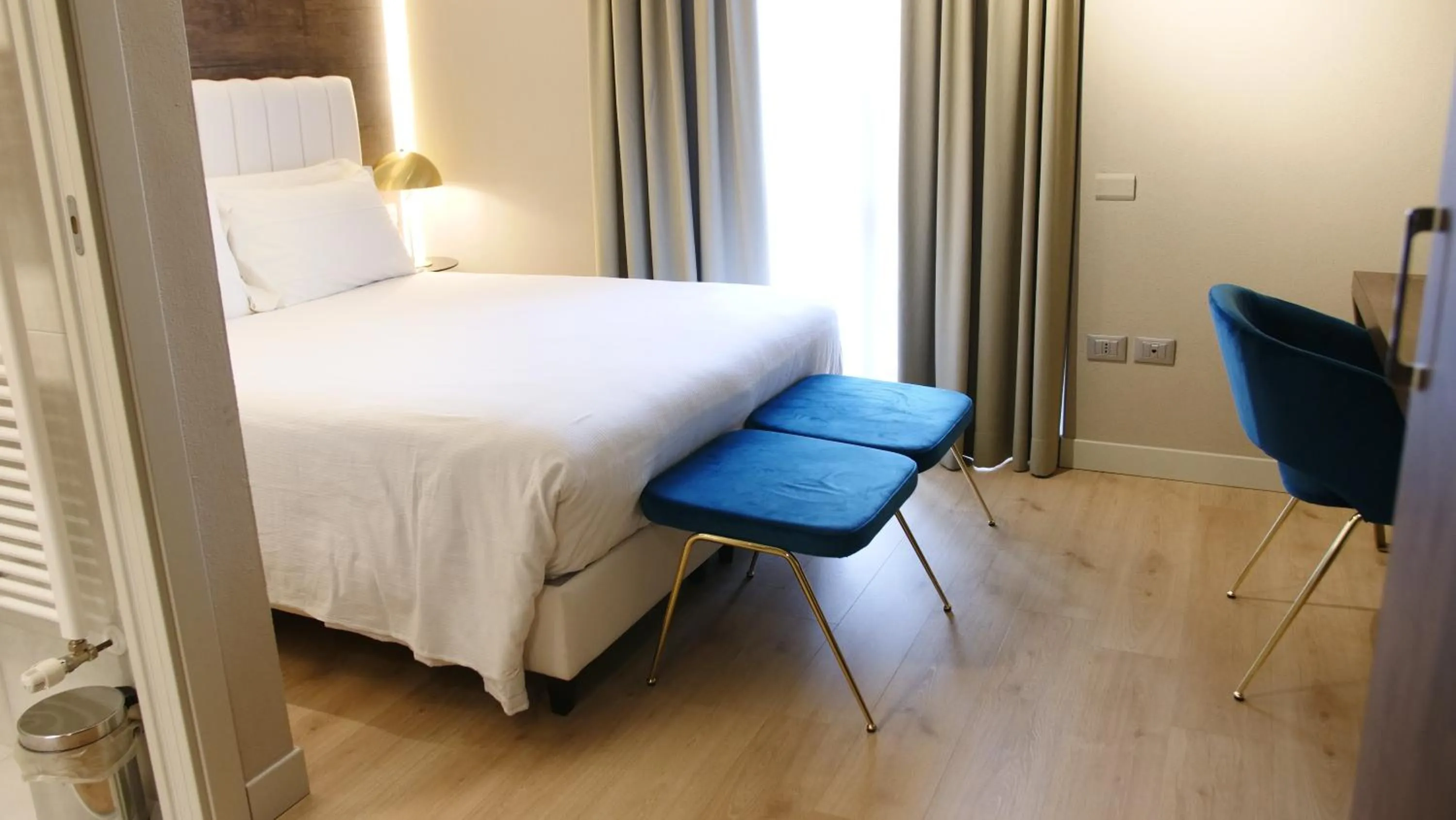 Bed in Hotel Battisti 31