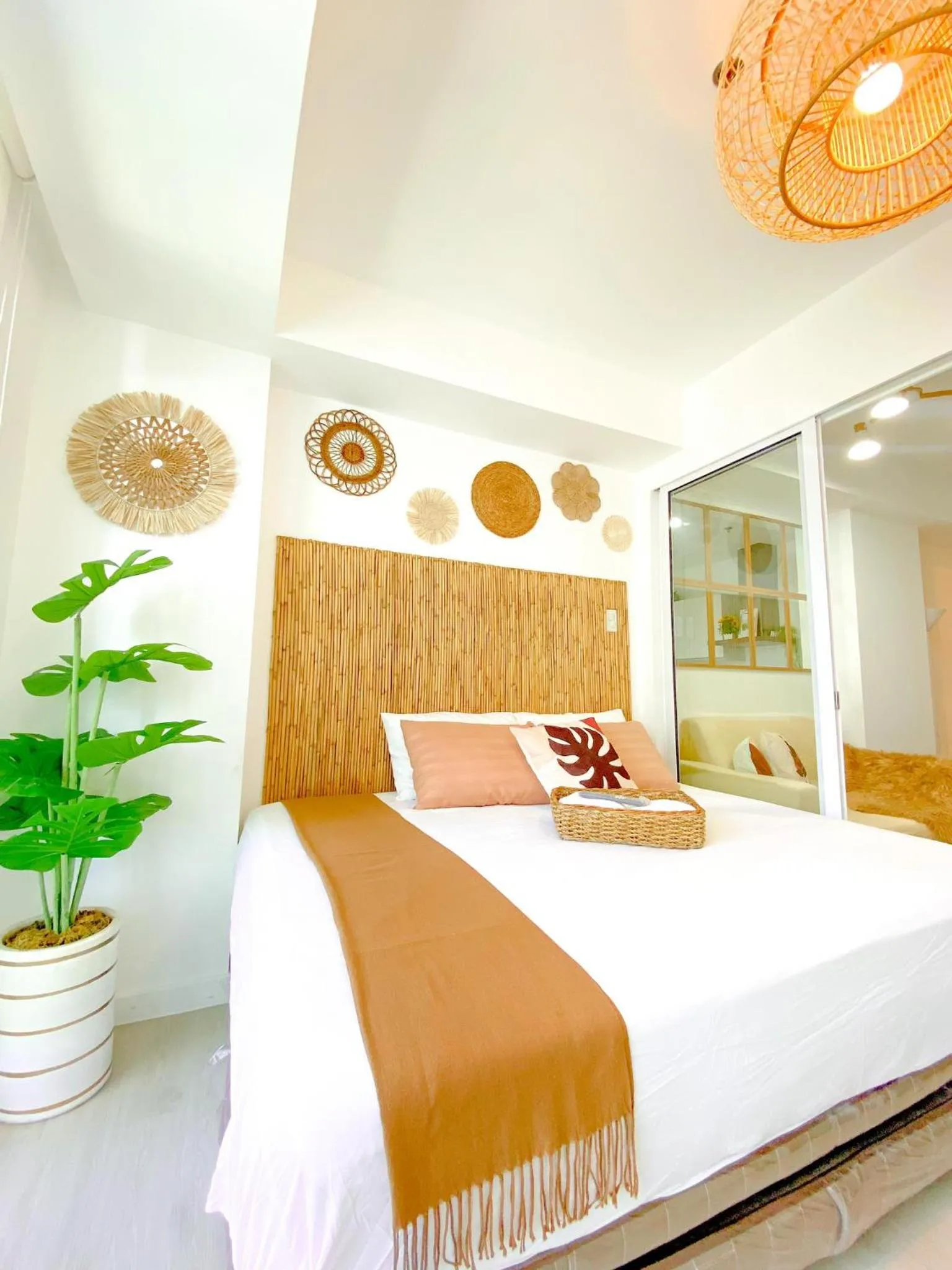 Azure Urban Resort, Bicutan by Cozy Crib by Shey
