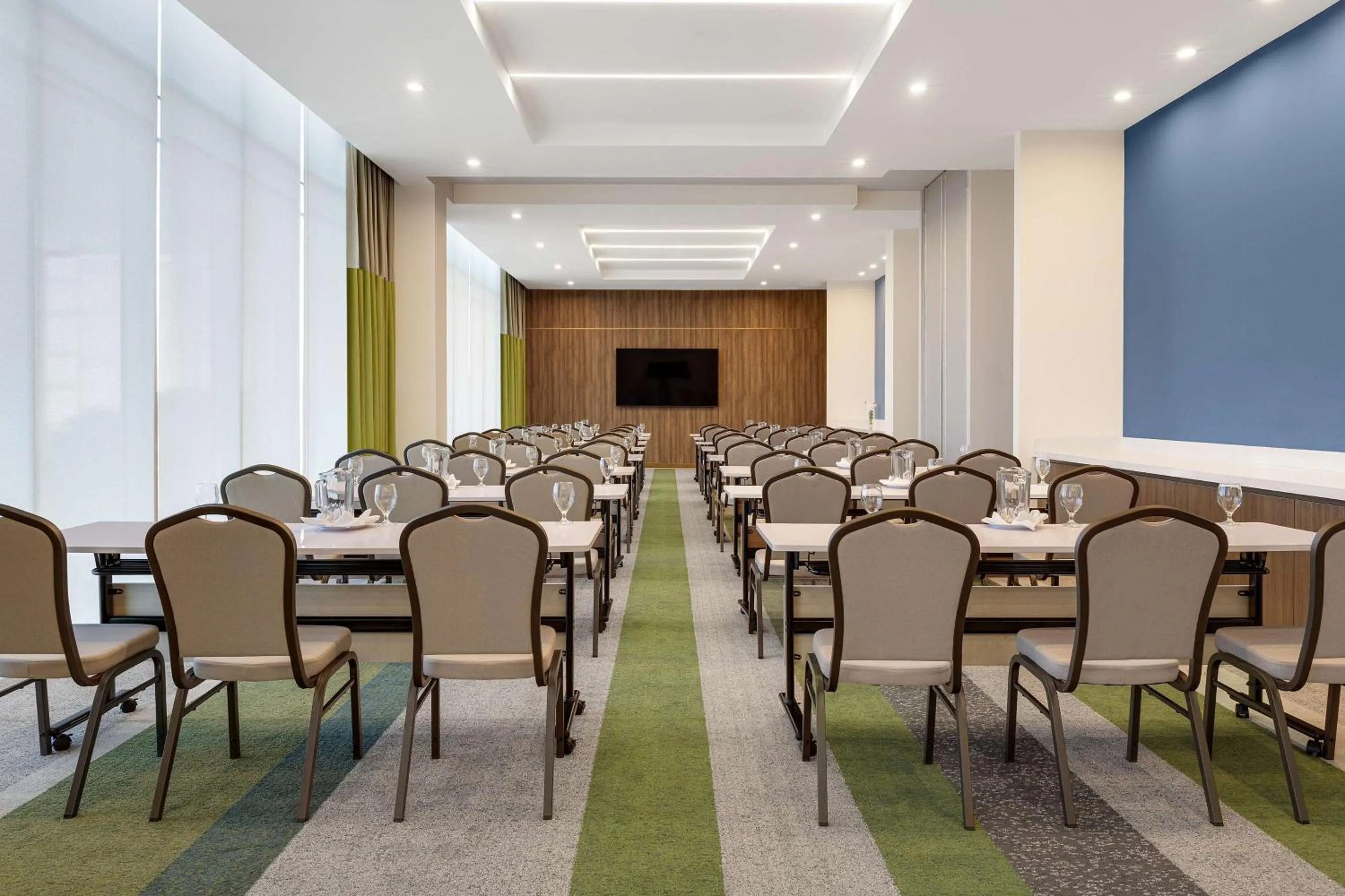 Meeting/conference room in Hilton Garden Inn San Jose Airport City Mall