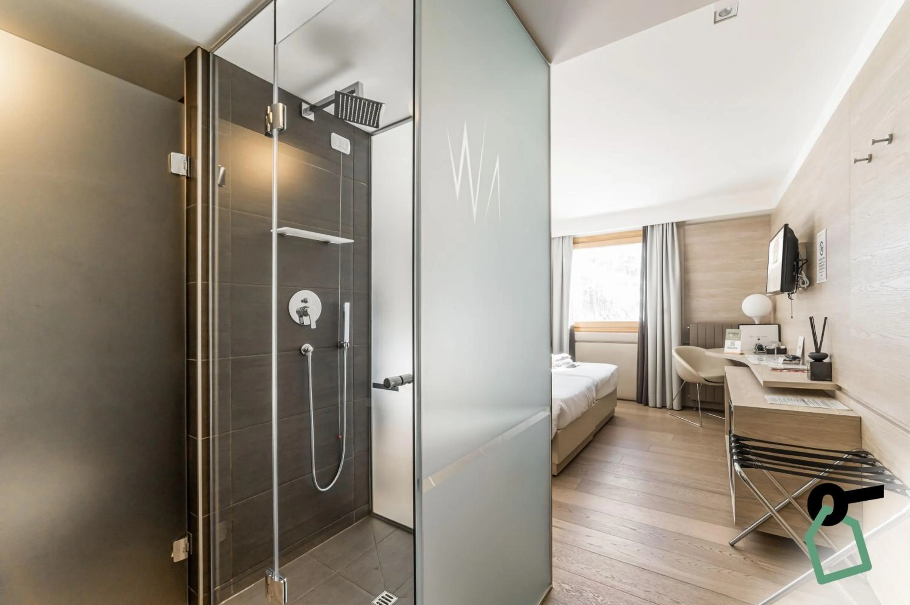 Bathroom, Bed in HOTIDAY Room Collection - Cervinia