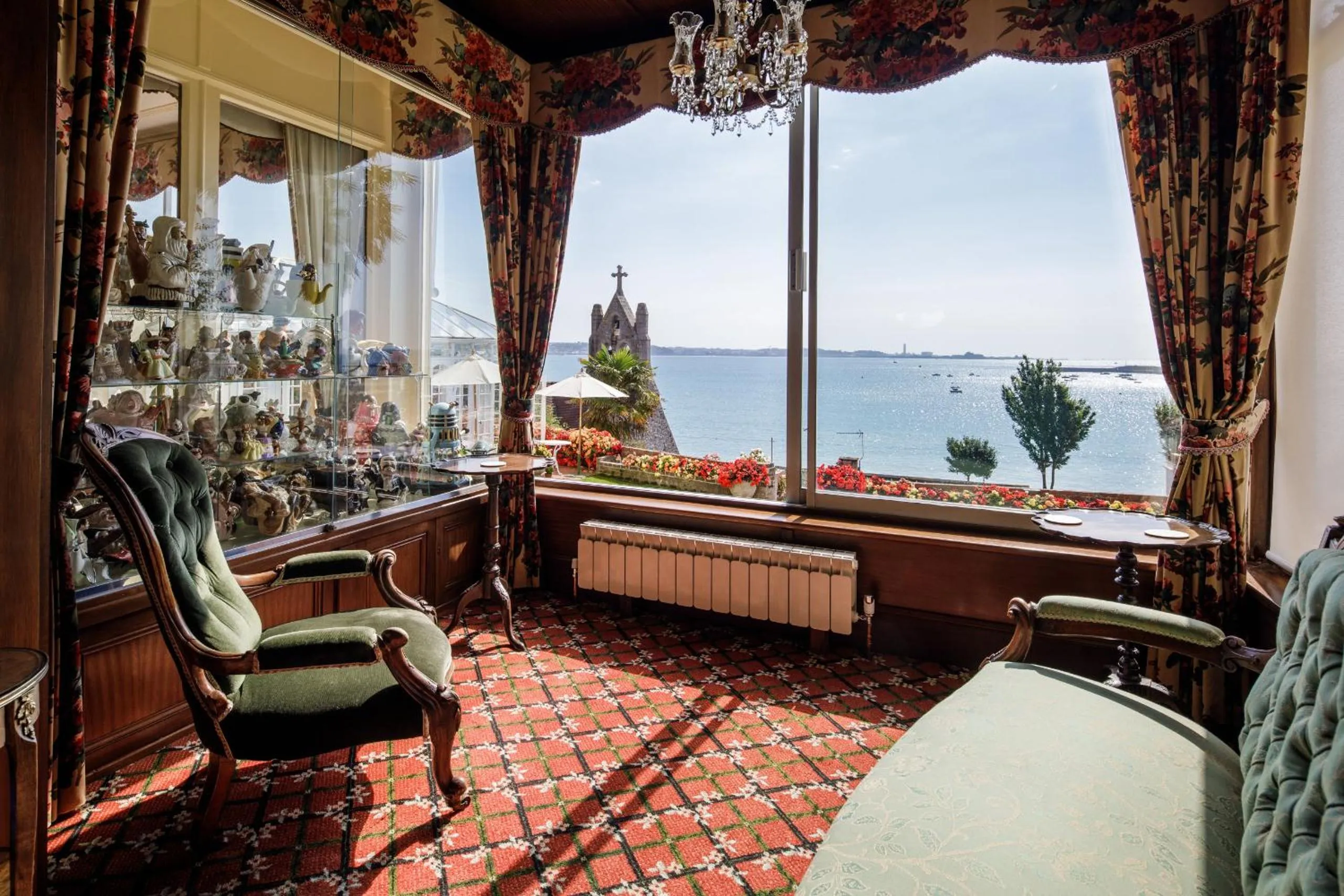 Living room in The Panorama