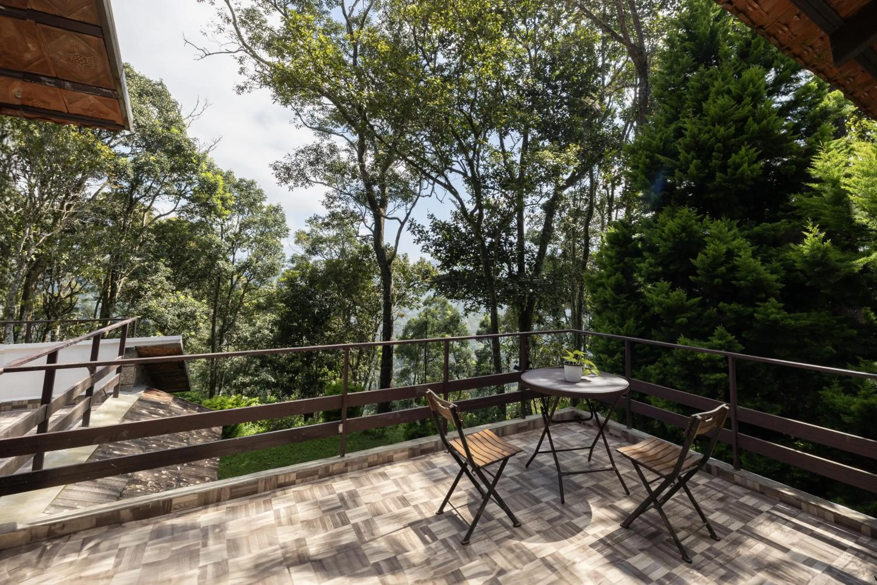 Balcony/Terrace in Avadale Munnar (Stag Groups Not Allowed)