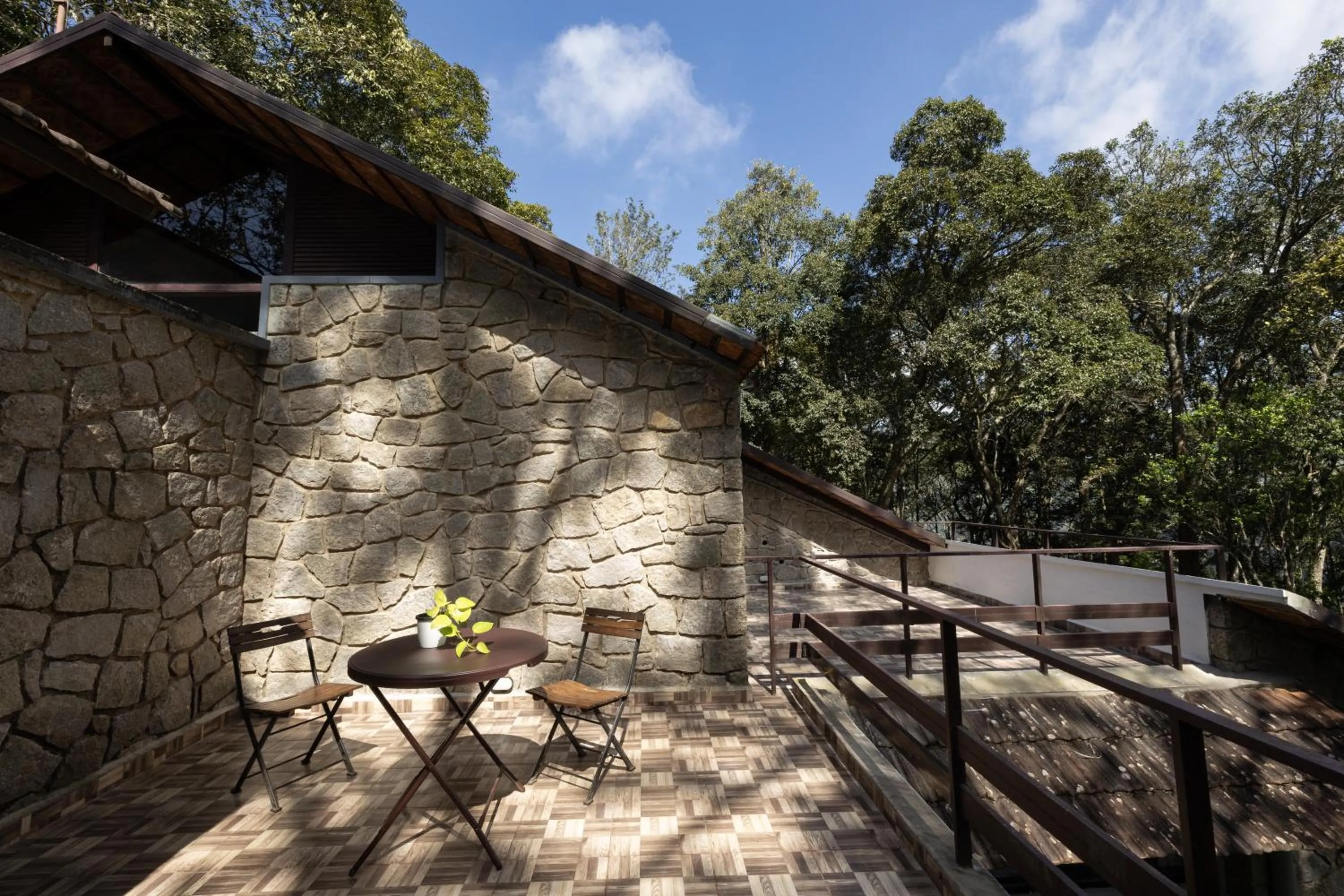 Balcony/Terrace in Avadale Munnar (Stag Groups Not Allowed)