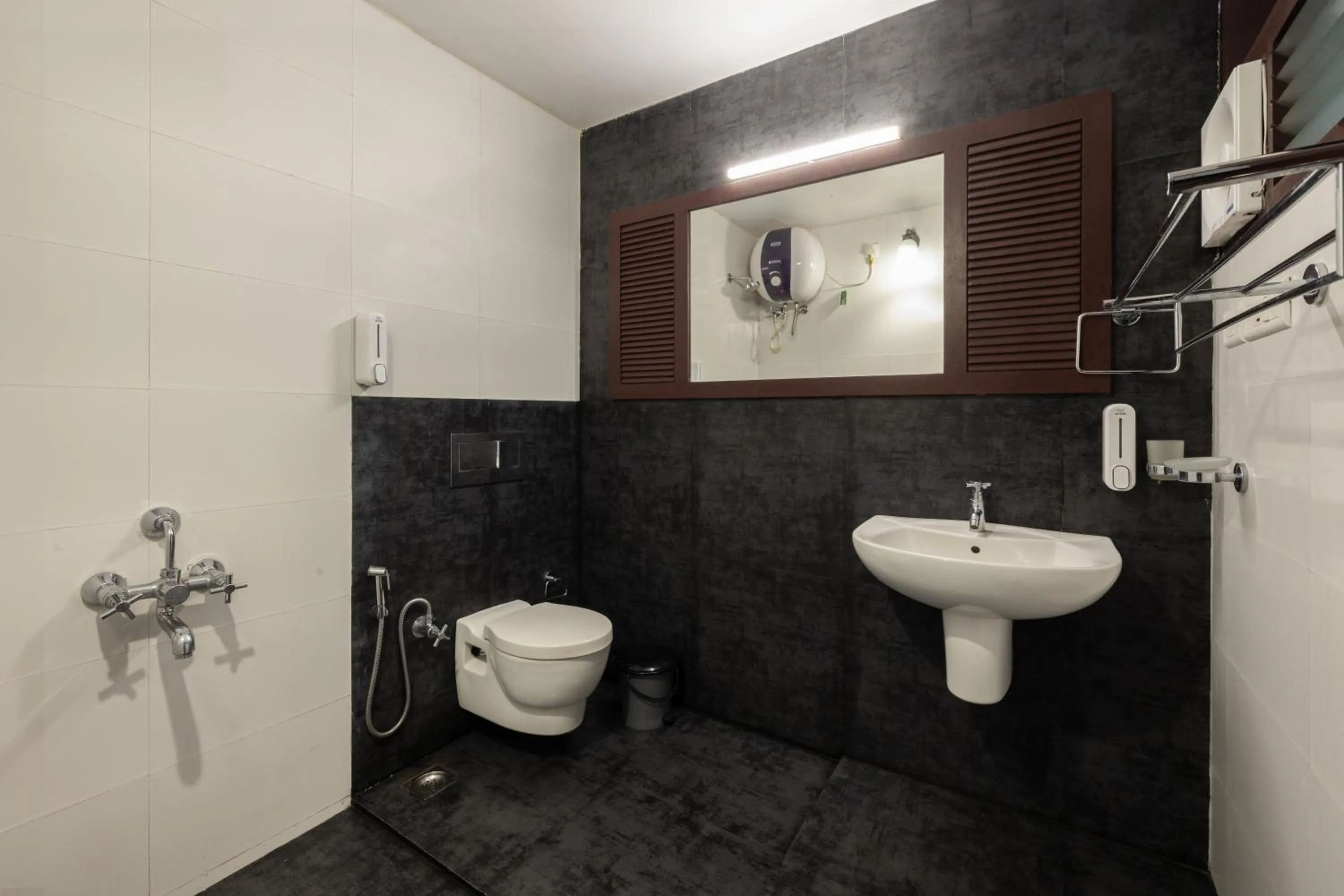 Bathroom in Avadale Munnar (Stag Groups Not Allowed)