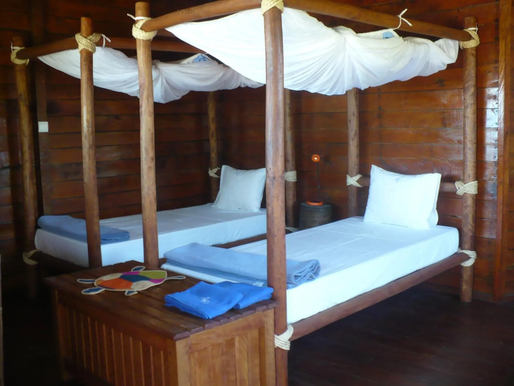 Photo of the whole room, Bed in Hotel Ecolodge Riake Resort & Villa