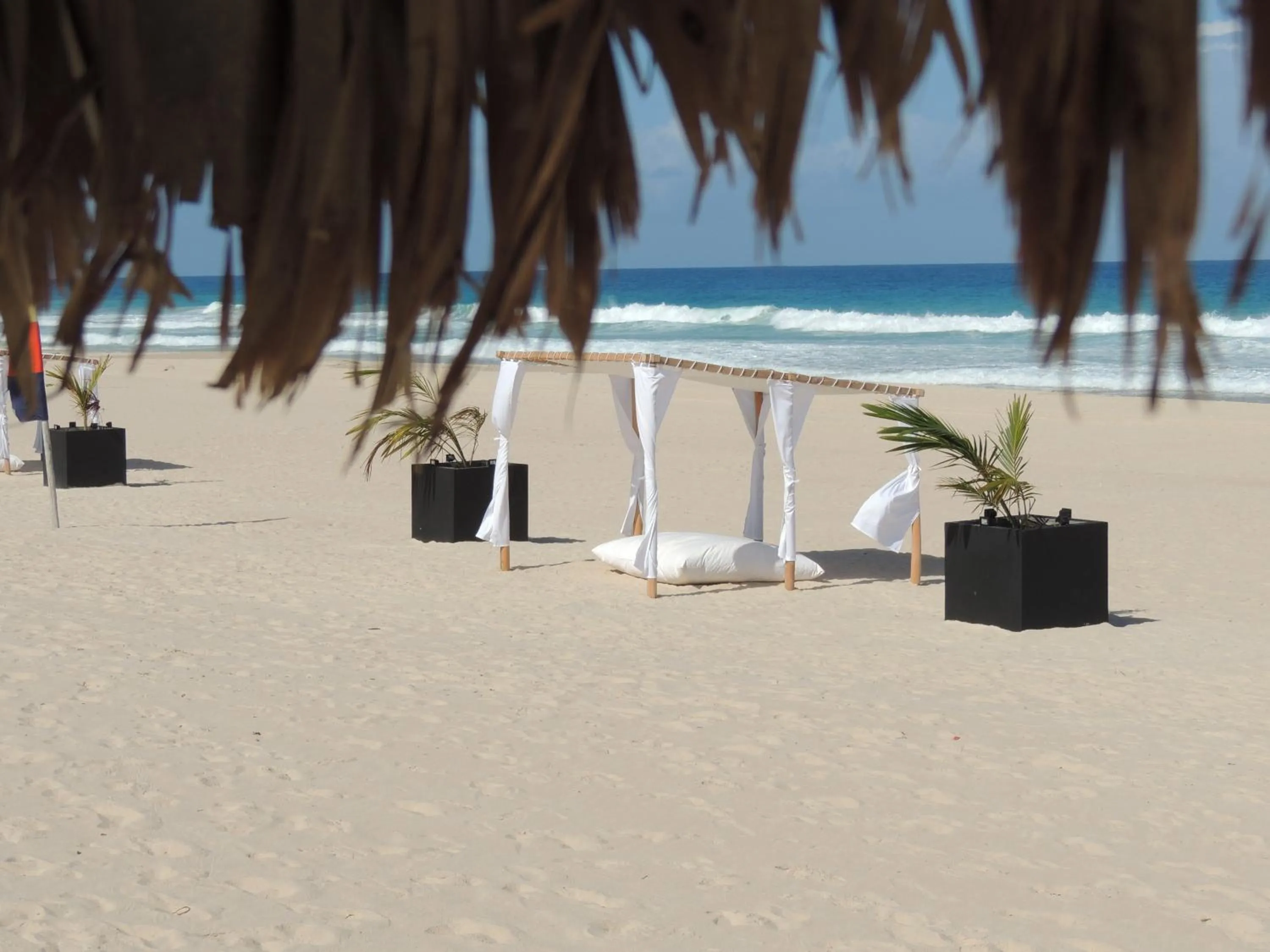 Beach in Hotel Ecolodge Riake Resort & Villa