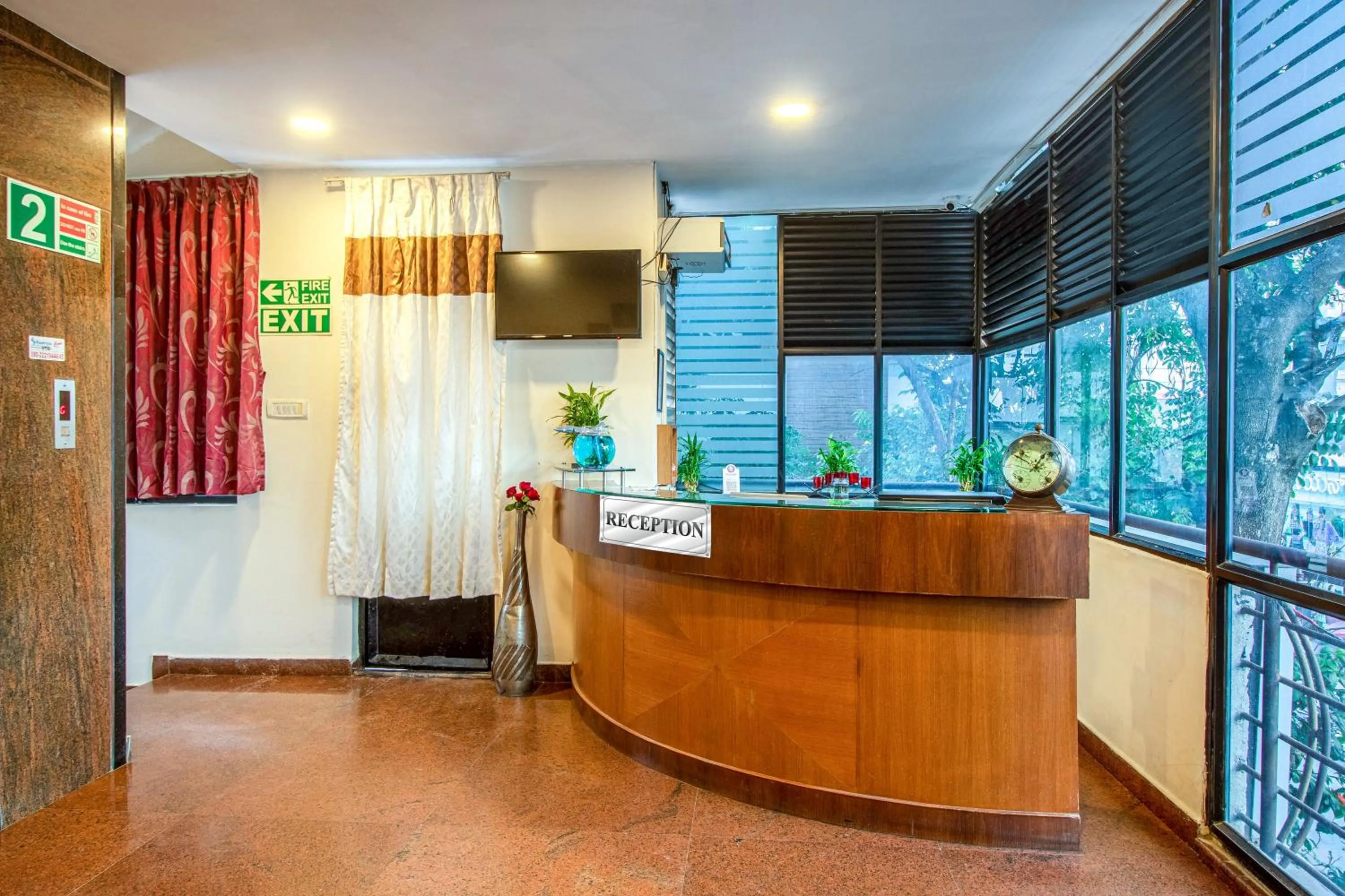 Lobby or reception in Hotel Royal Classio, Bangalore