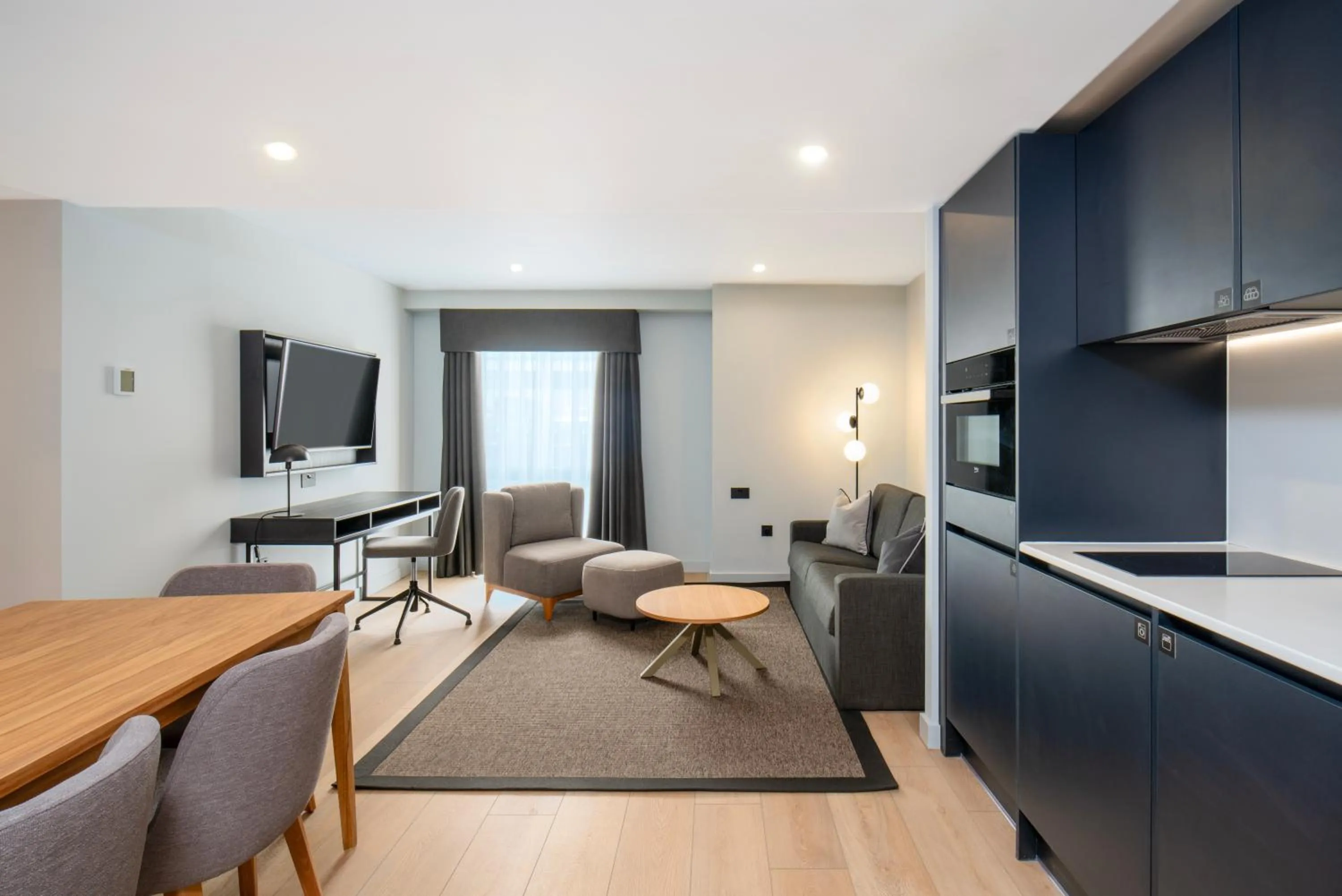 Seating area in Aparthotel Birmingham