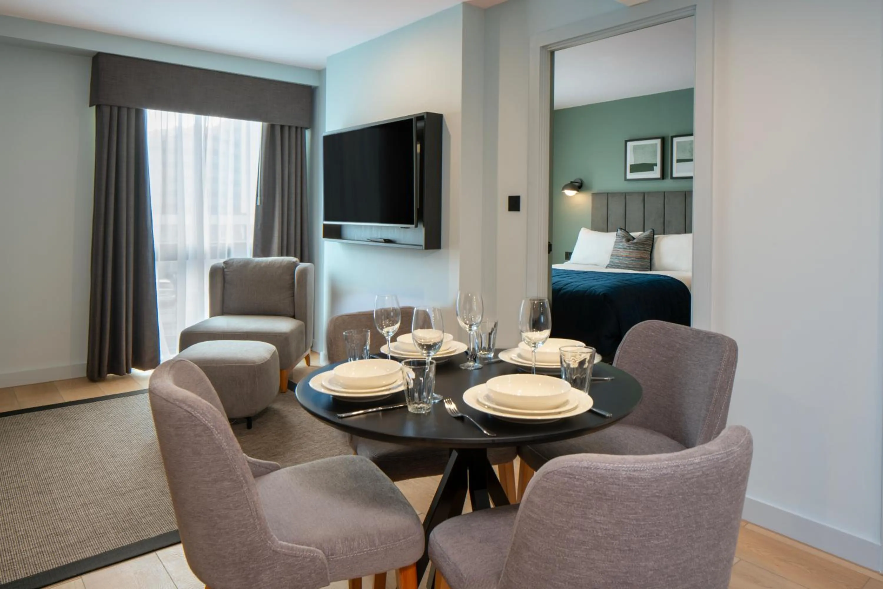 Bed in Aparthotel Birmingham