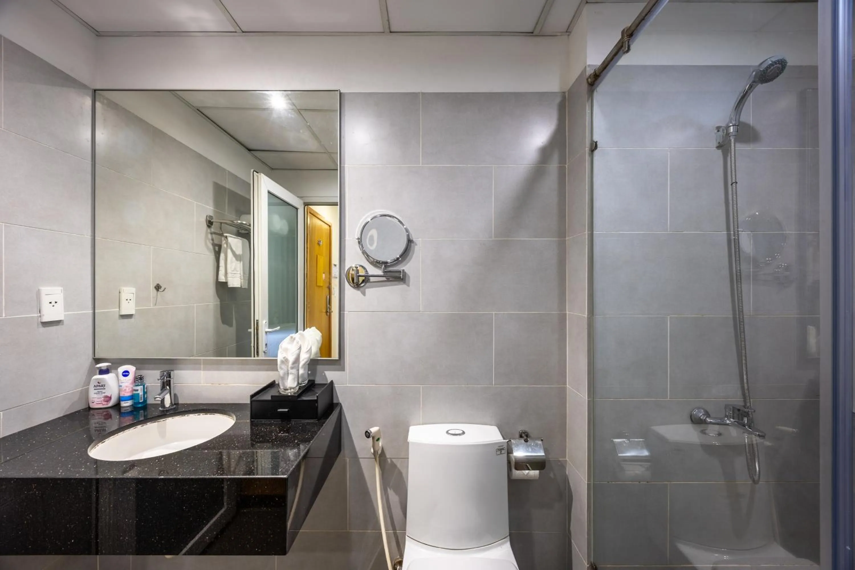 A25 Hotel - 142 Bùi Thị Xuân