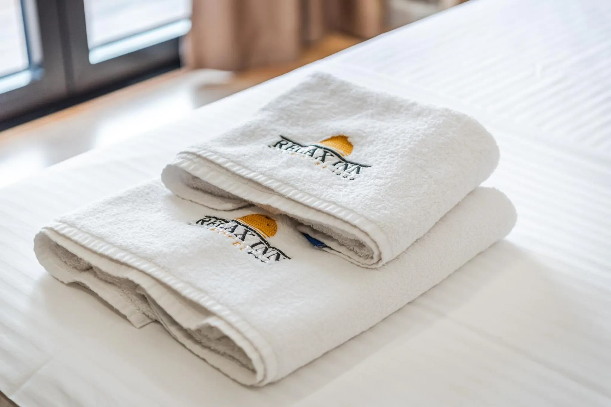 Bed in Relax Inn Hotel Durres