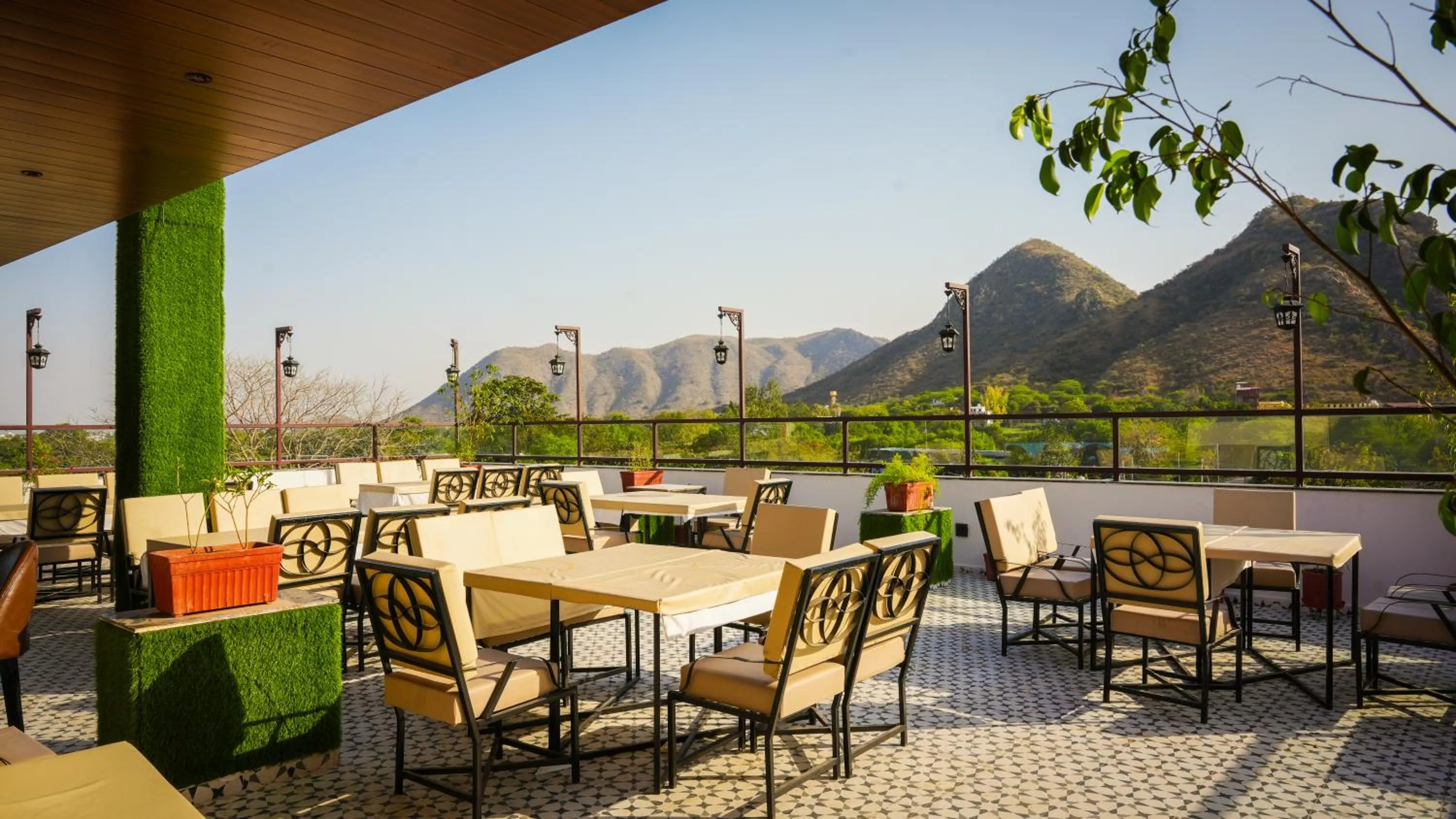 Restaurant/places to eat in THE LOVE PASSION KARMA CLUB & RESORT