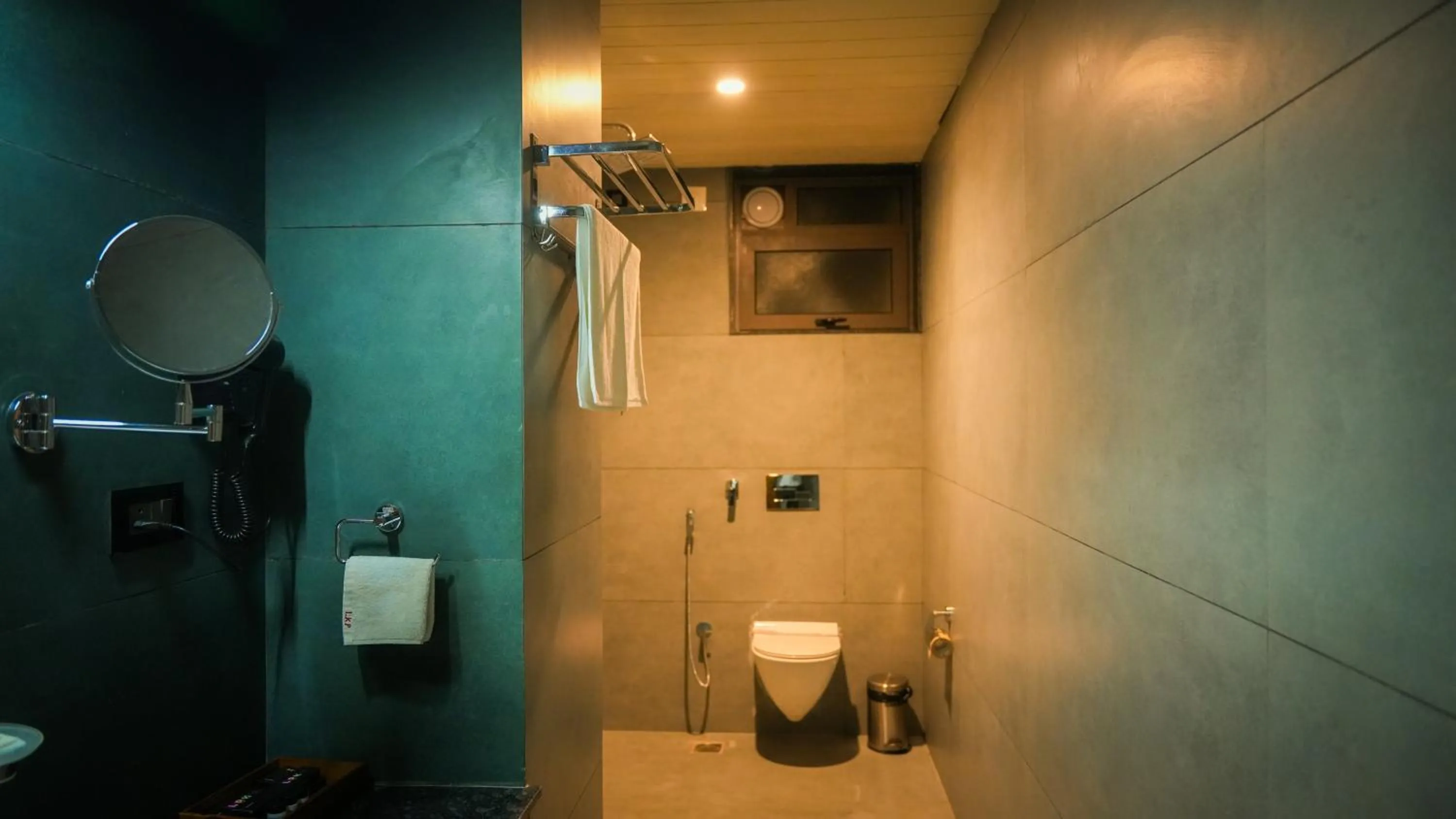 Toilet in THE LOVE PASSION KARMA CLUB & RESORT